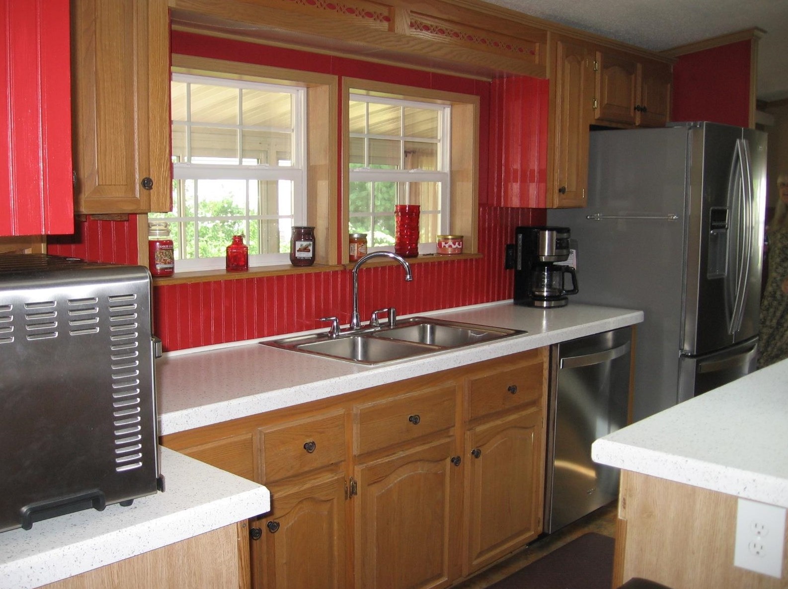 25 Seneca St, Rochester, NH 03867