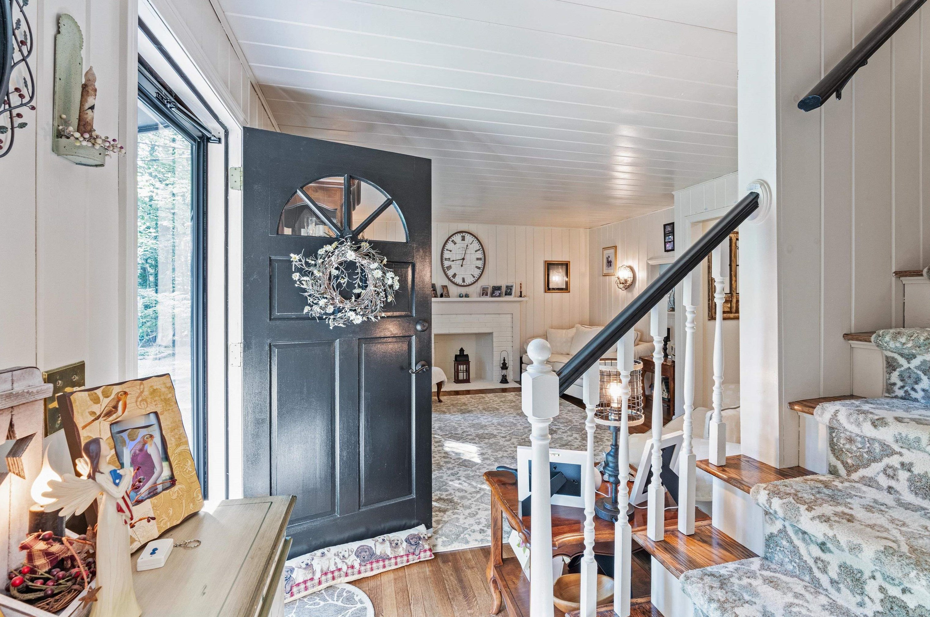 17 Boston Post Rd, Amherst, NH 03031-3233