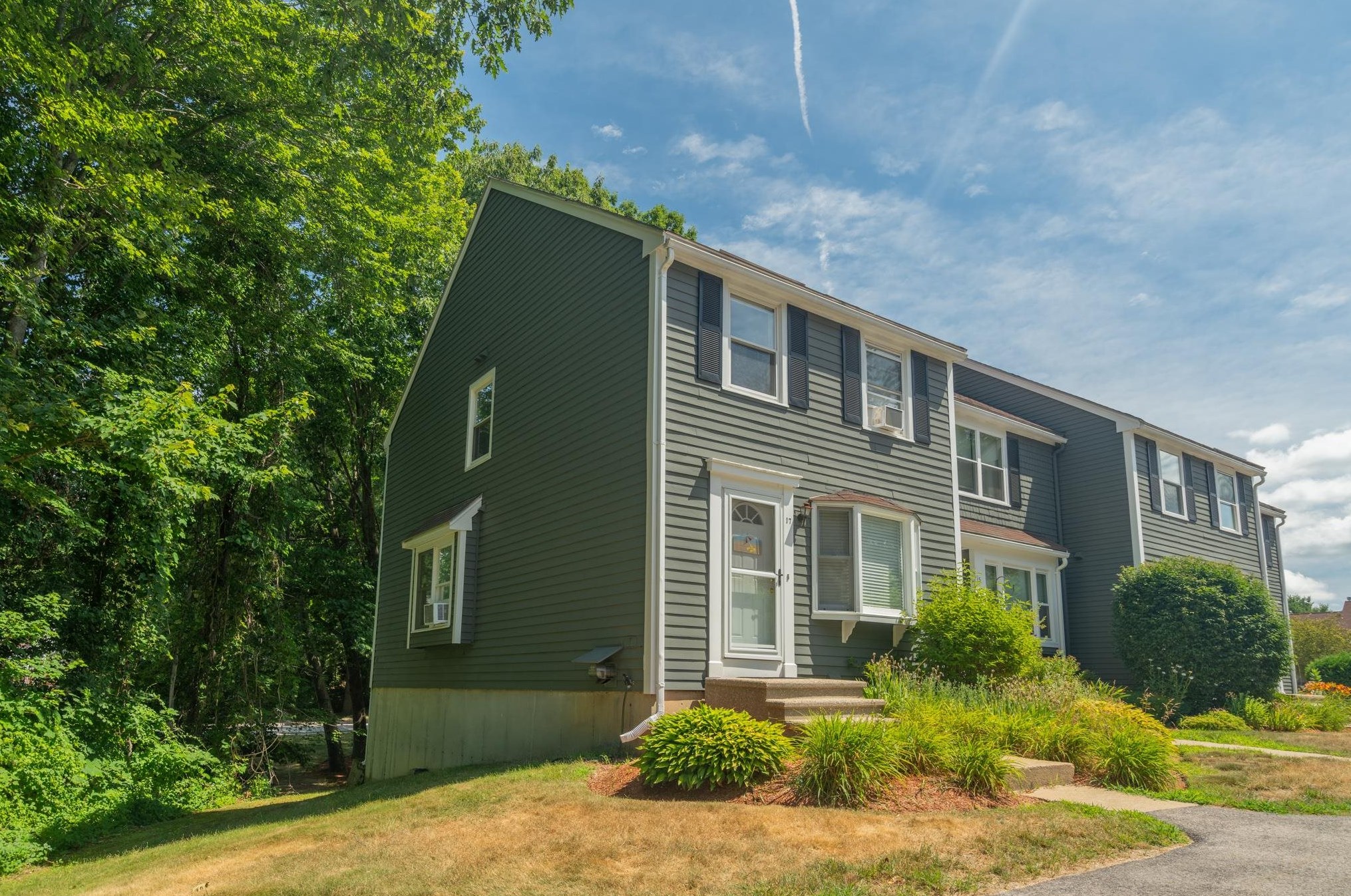 17 Boulder Way, Merrimack, NH 03054-6601