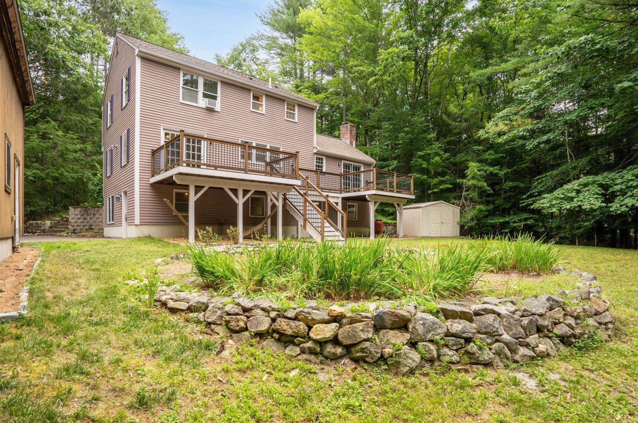 126 Town Farm Rd, New Boston, NH 03070