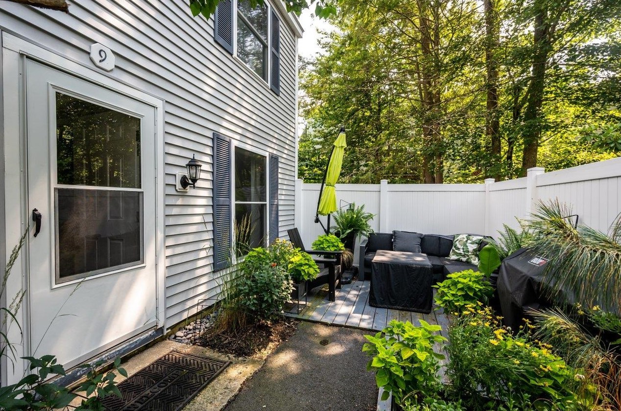 9 Hemlock Forest, Dover, NH 03820