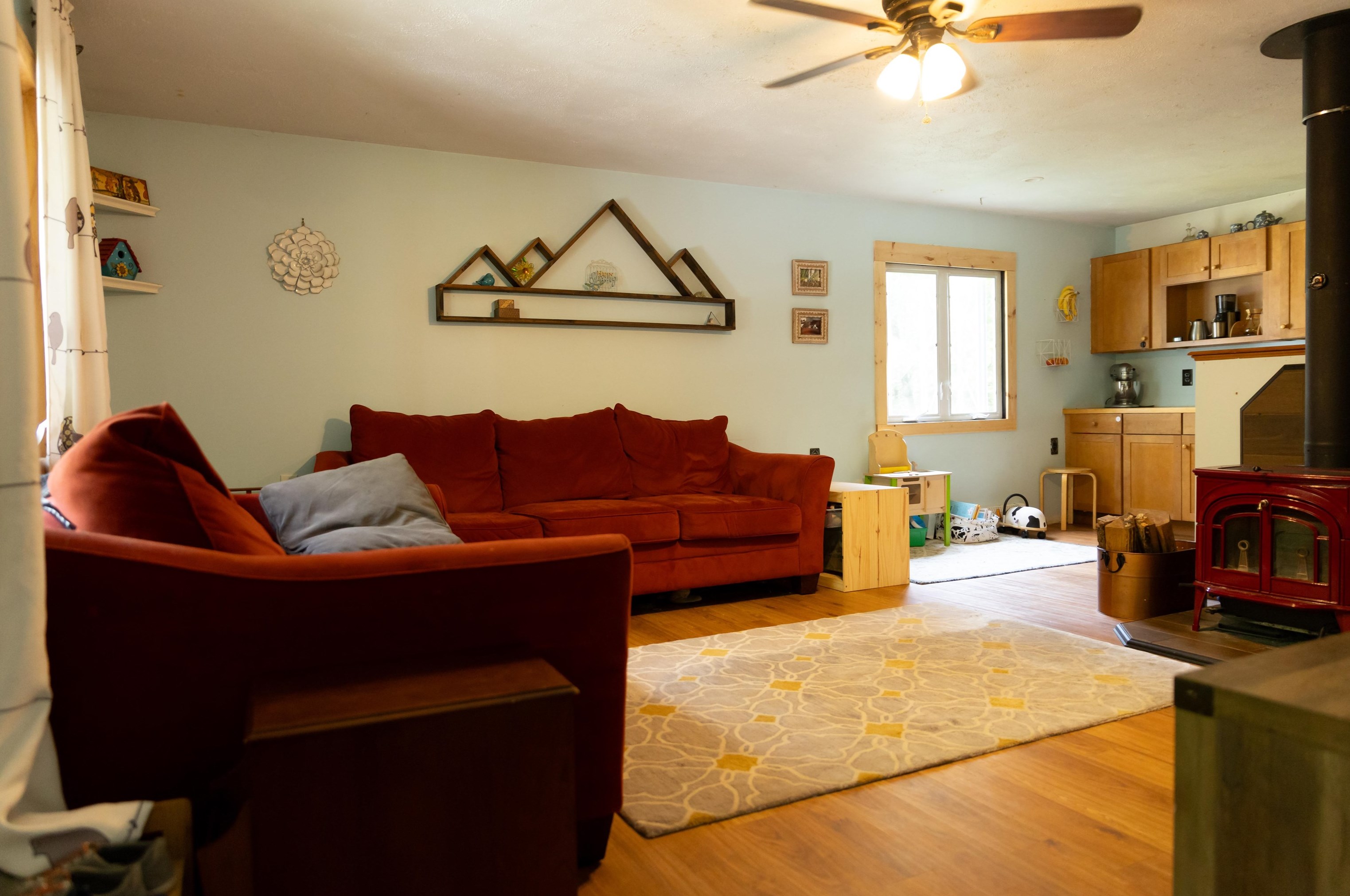 217 Meeting House Hill Rd, Mason, NH 03048