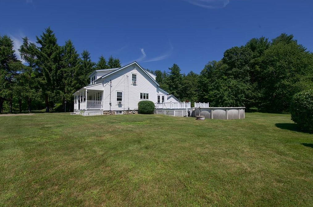 35 Main St, Plaistow NH 03865-3034 exterior