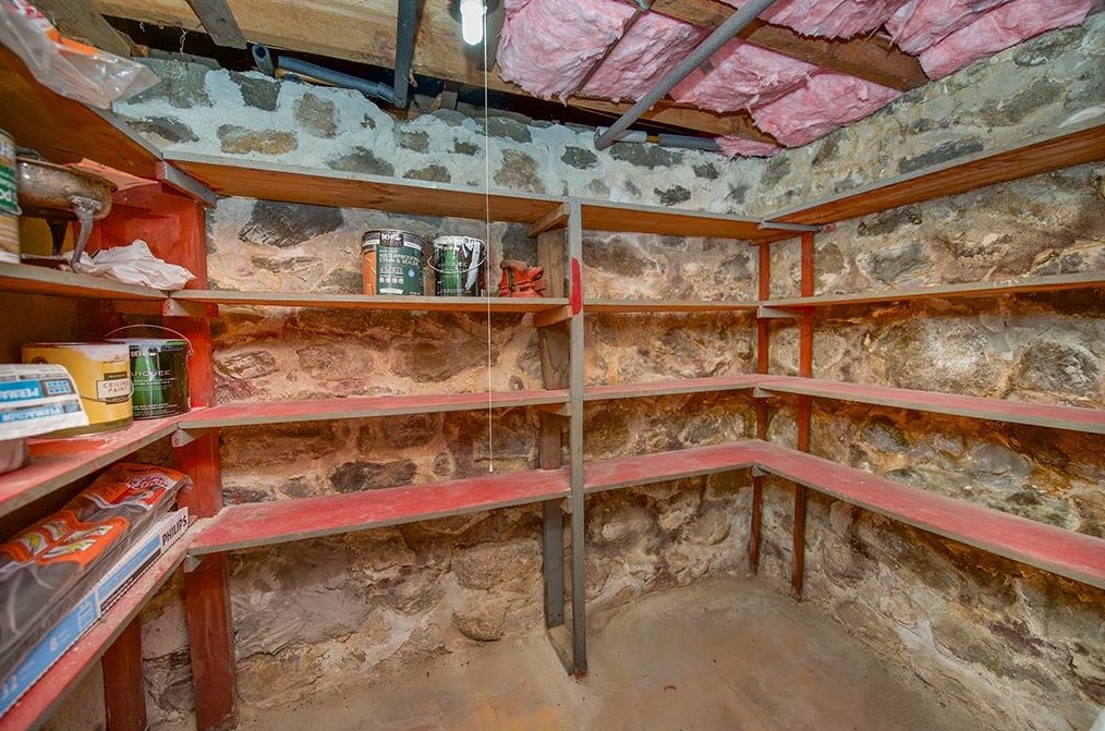 35 Main St, Plaistow NH 03865-3034 exterior