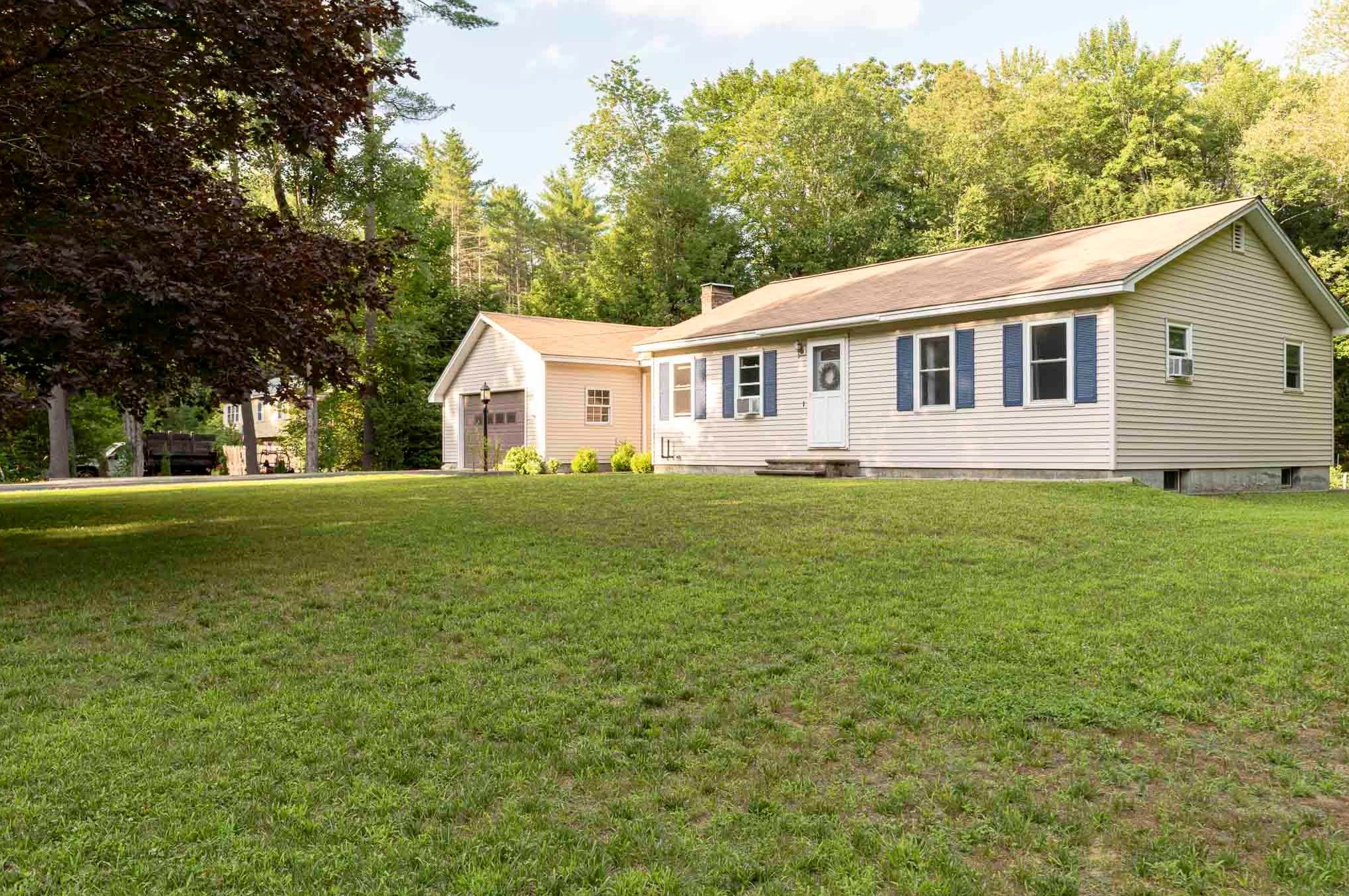 47 Whitcomb Rd, Swanzey Center, NH 03446