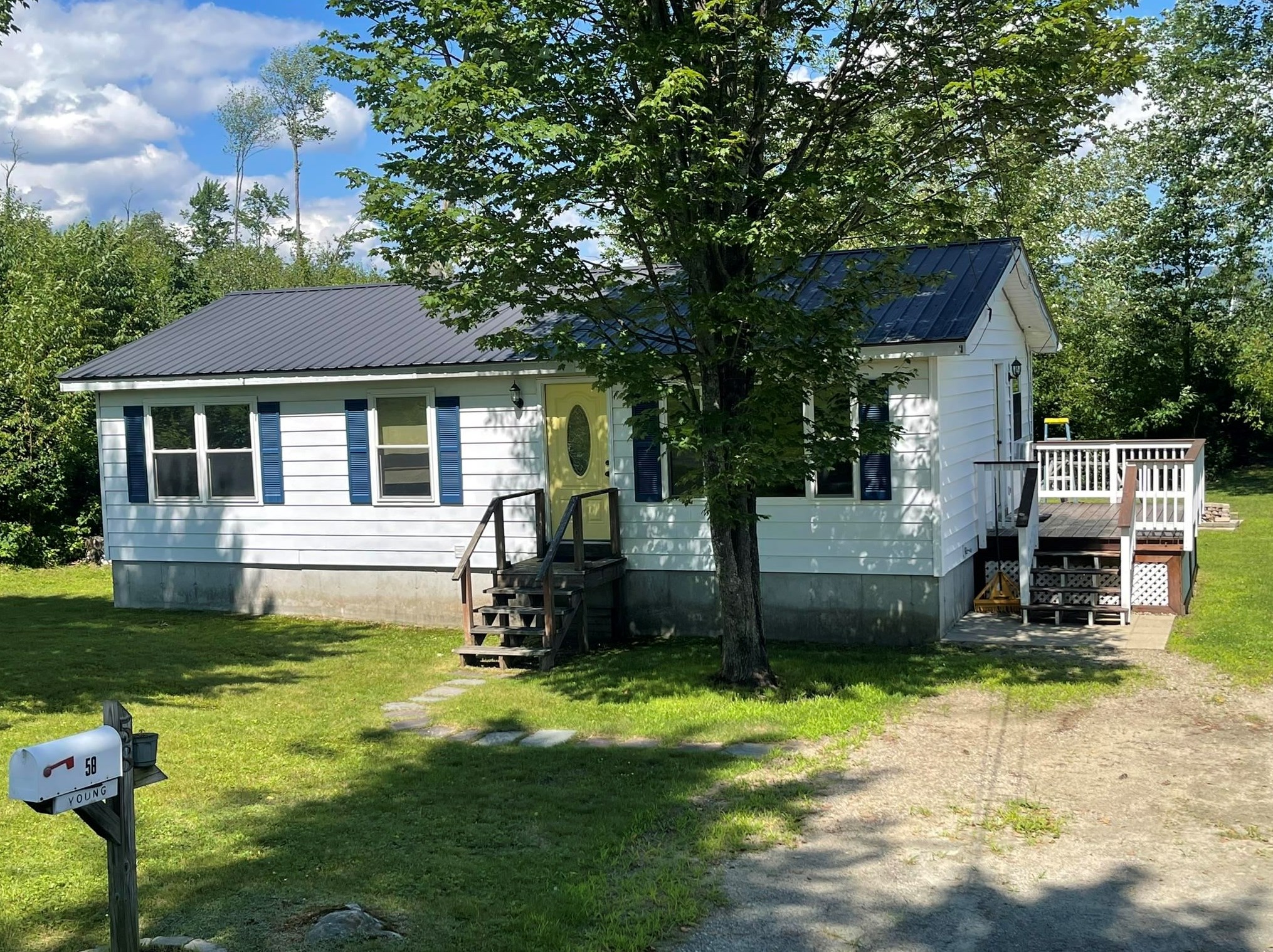 58 Maple St, Northumberland, NH 03582
