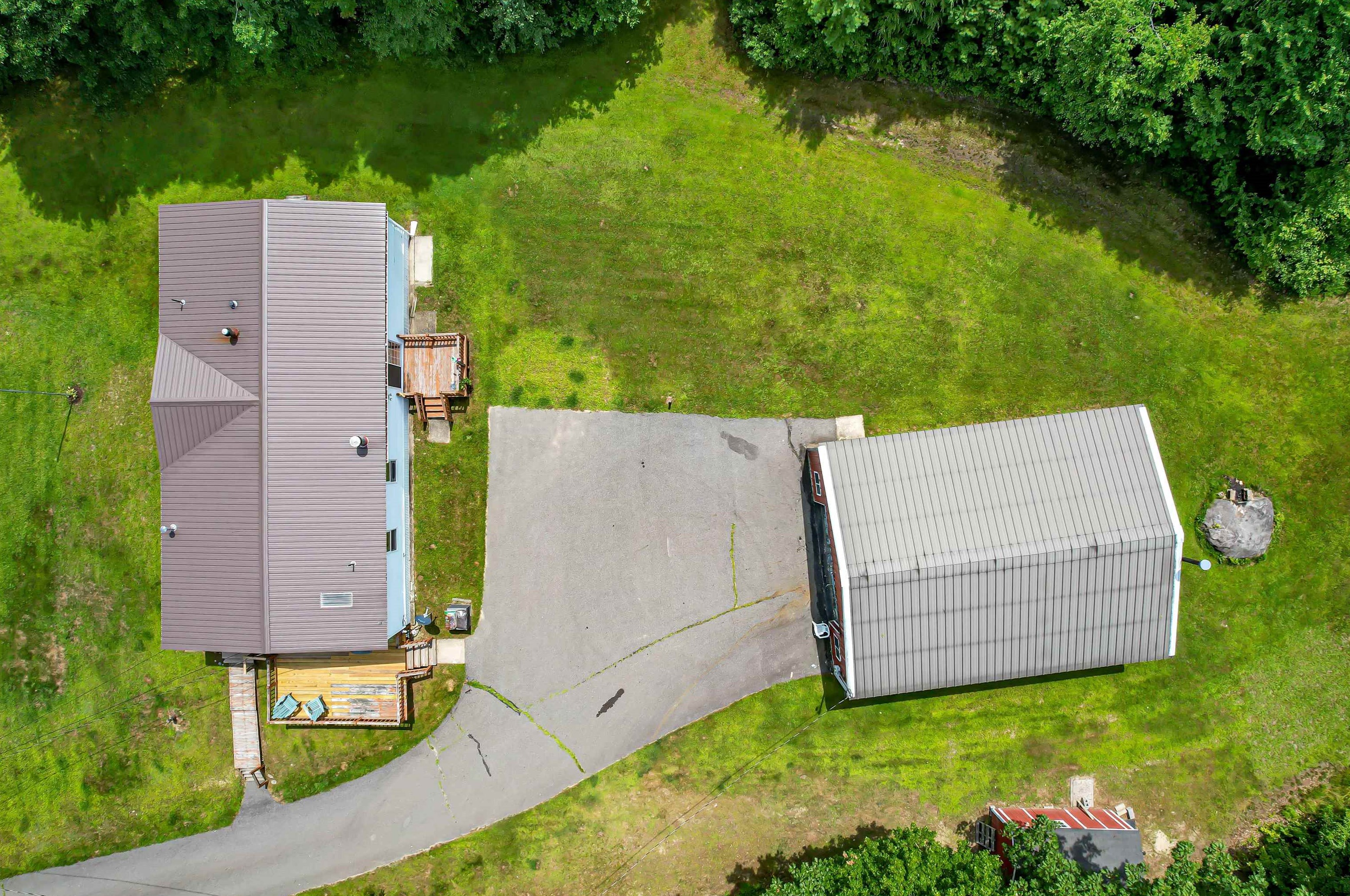 31 Winch Hill Rd, Swanzey Center, NH 03446