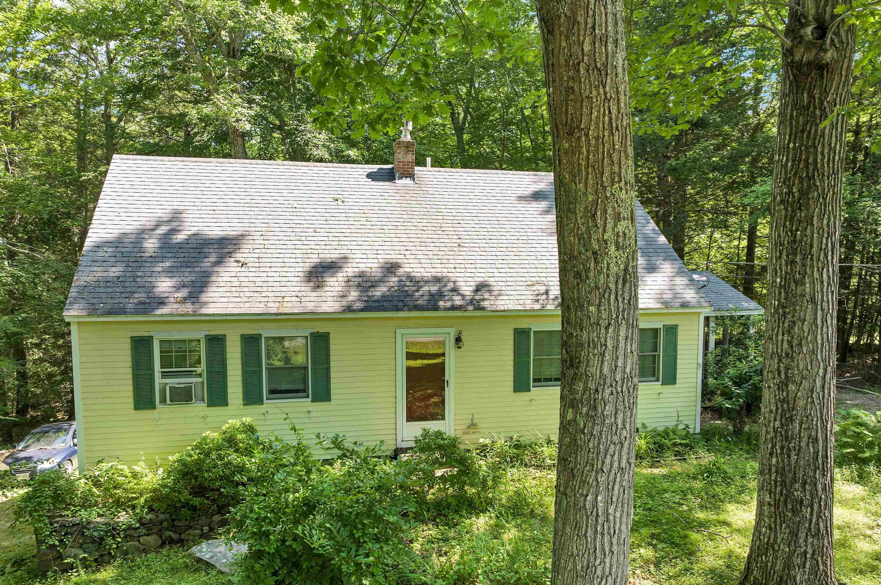 9 Council Tree Ln, Tuftonboro, NH 03894