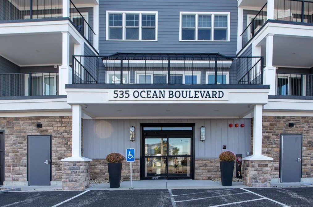 535 Ocean Blvd #204, Hampton, NH 03842