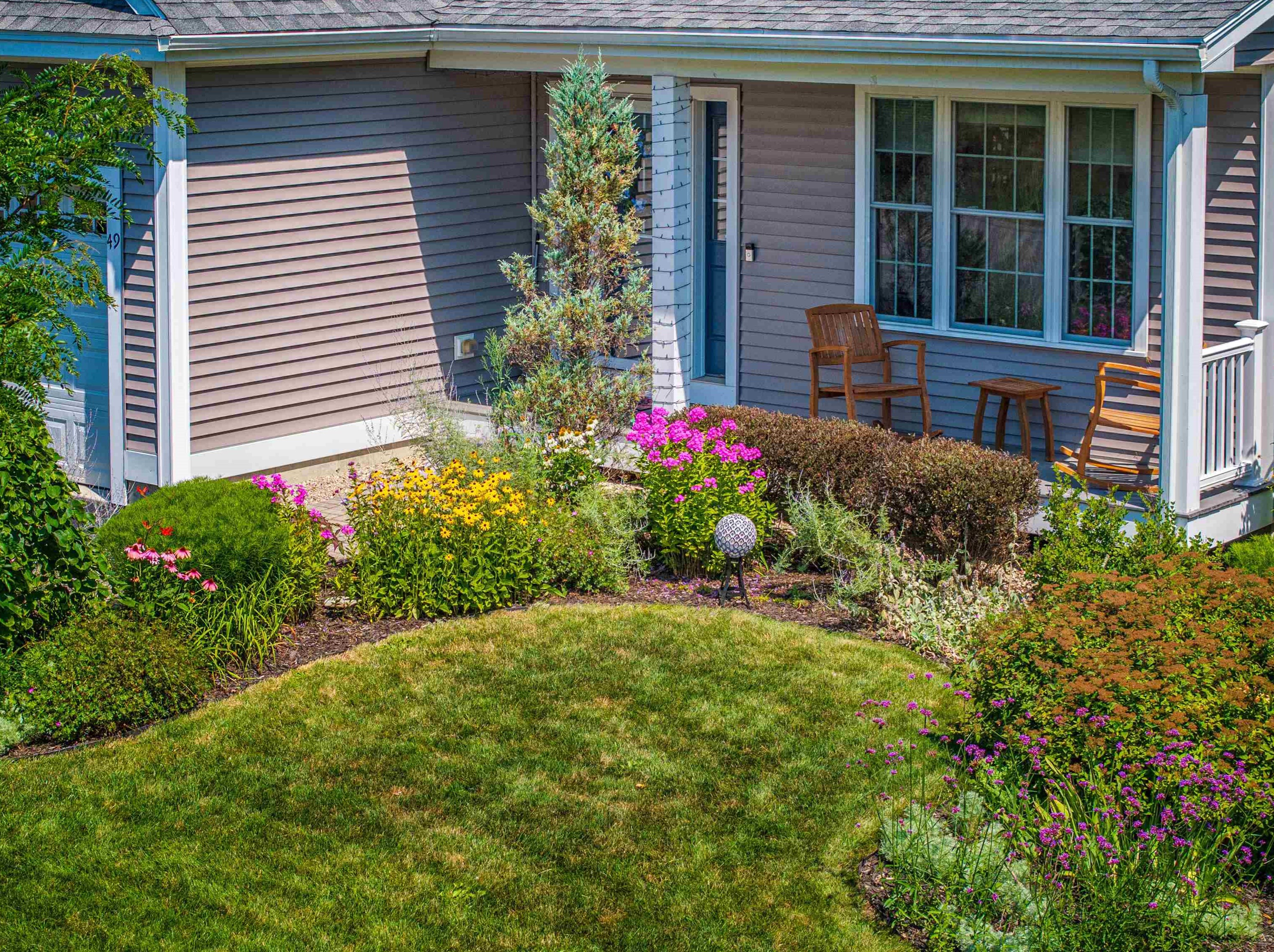 49 Stocklan Cir, Dover, NH 03820