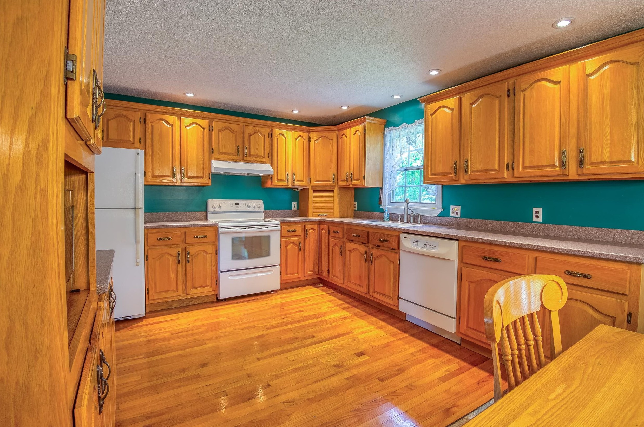 60 Spring Rd, Dummer, NH 03588