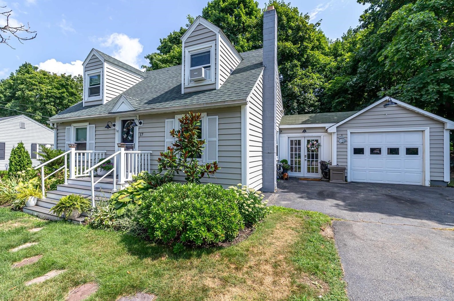 17 Ann Ave, Salem, NH 03079