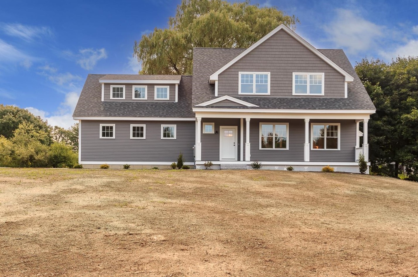 2 Arlene Dr, Pelham, NH 03076-2401