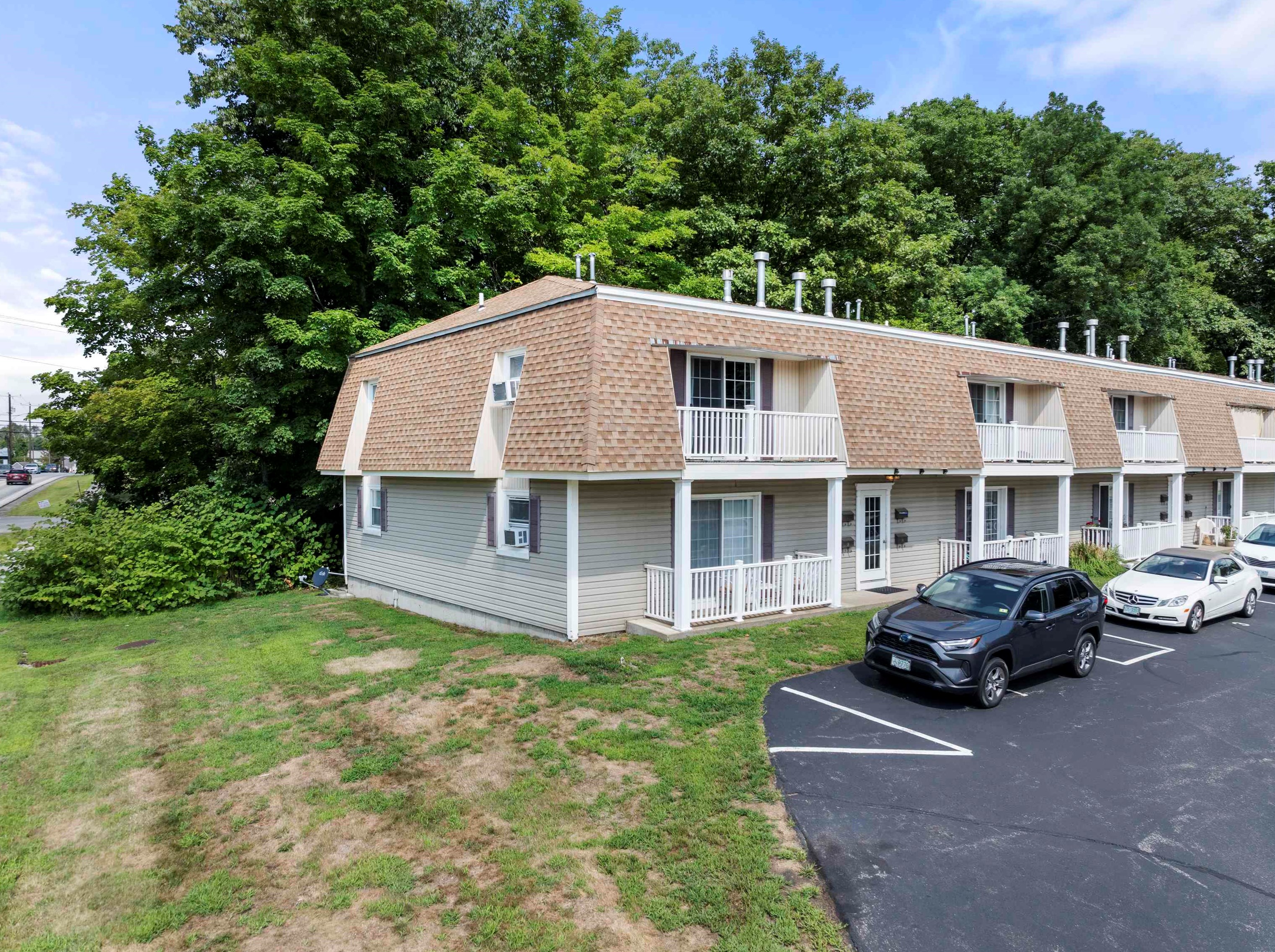 4 Deer St #unit 2, Tilton, NH 03276