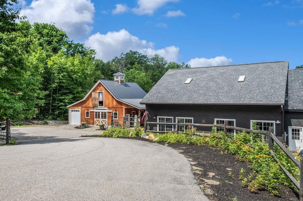 640 Suncook Valley Rd, Alton, NH 03809