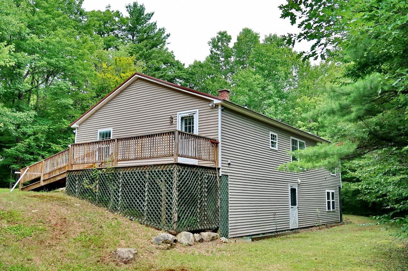 272 Oak Ridge Rd, Bethlehem, NH 03574