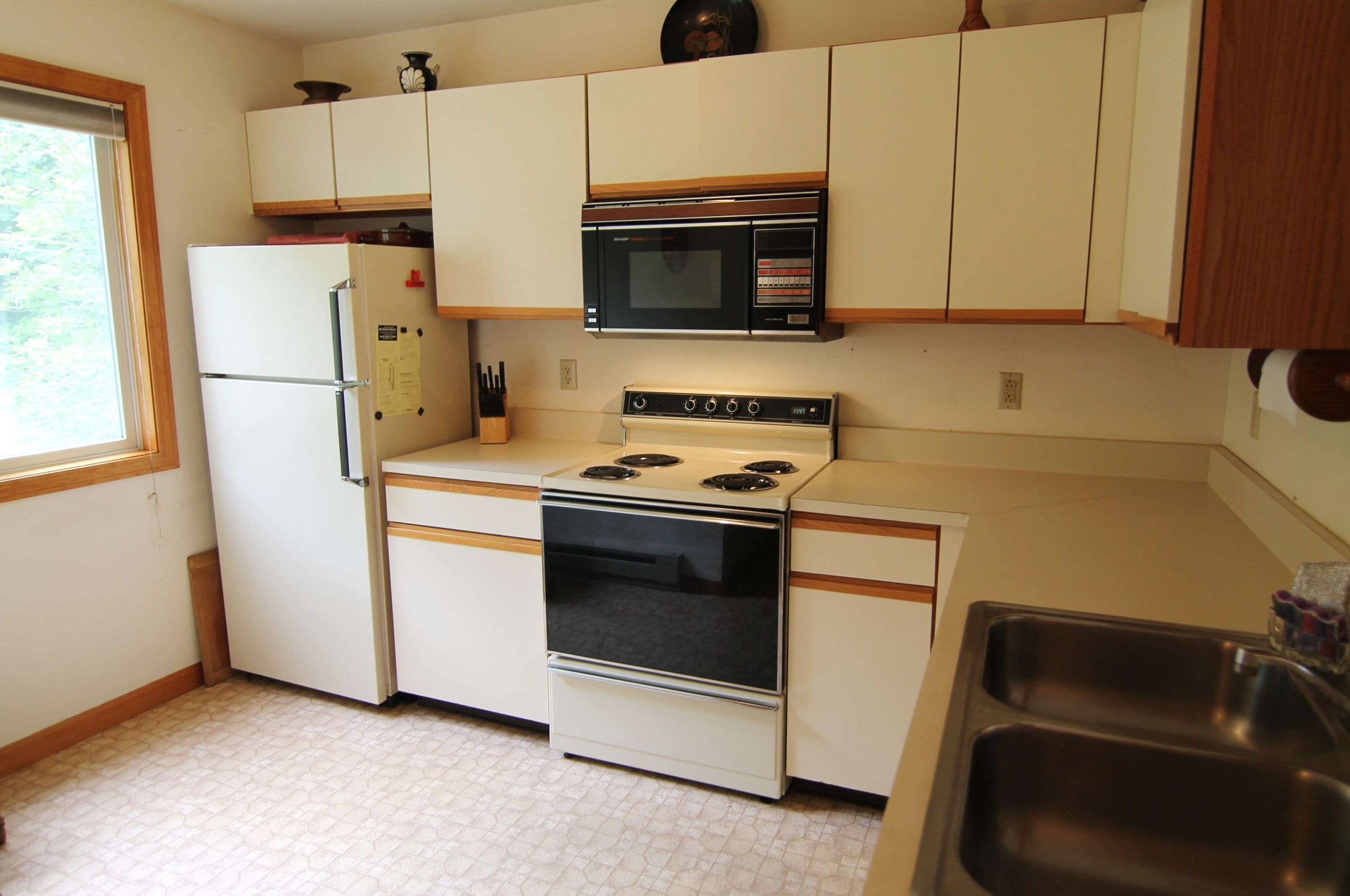 61 Manor Dr #8, Lincoln, NH 03251