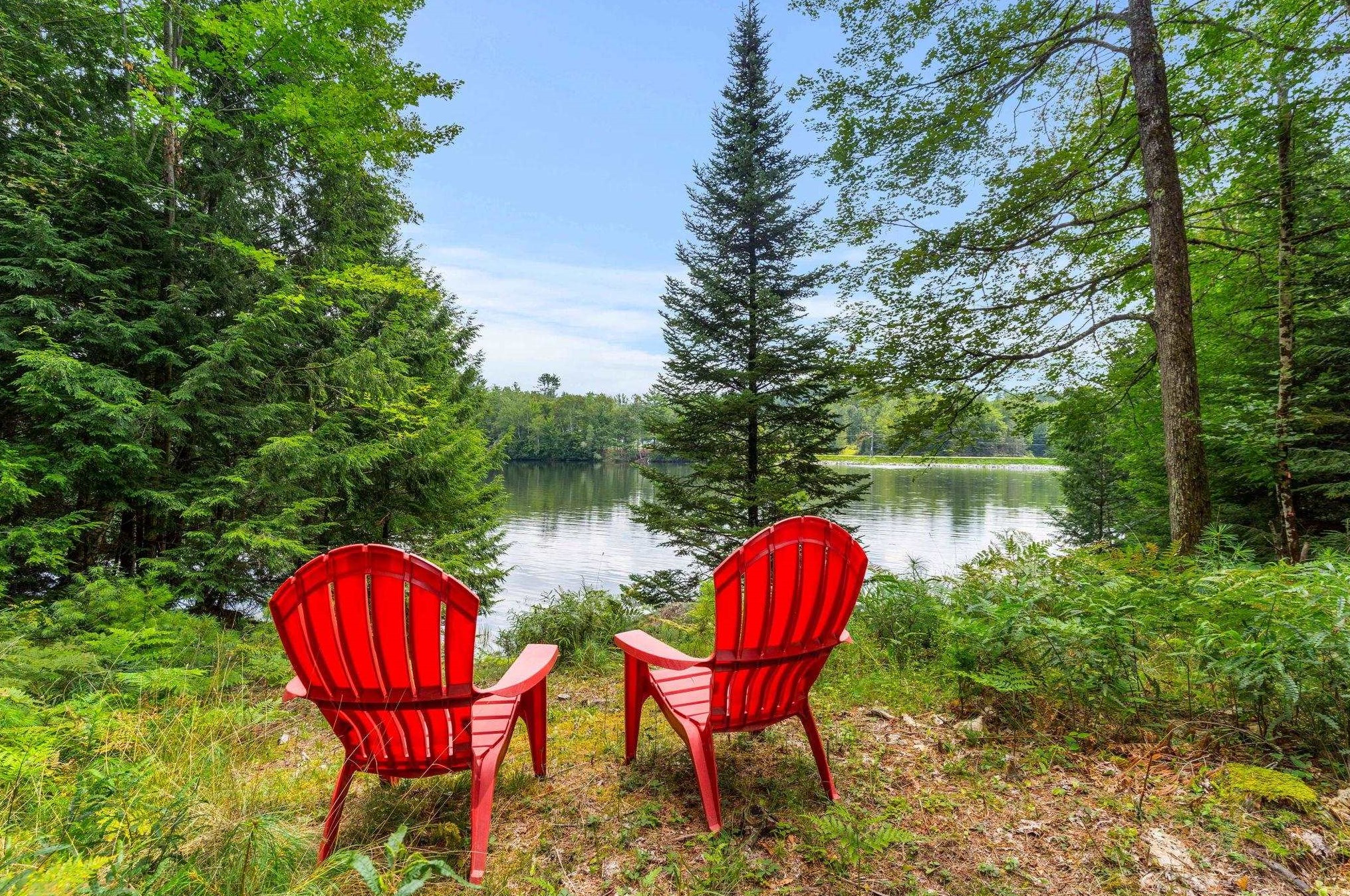 14 Lakeside Dr, Landaff, NH 03785