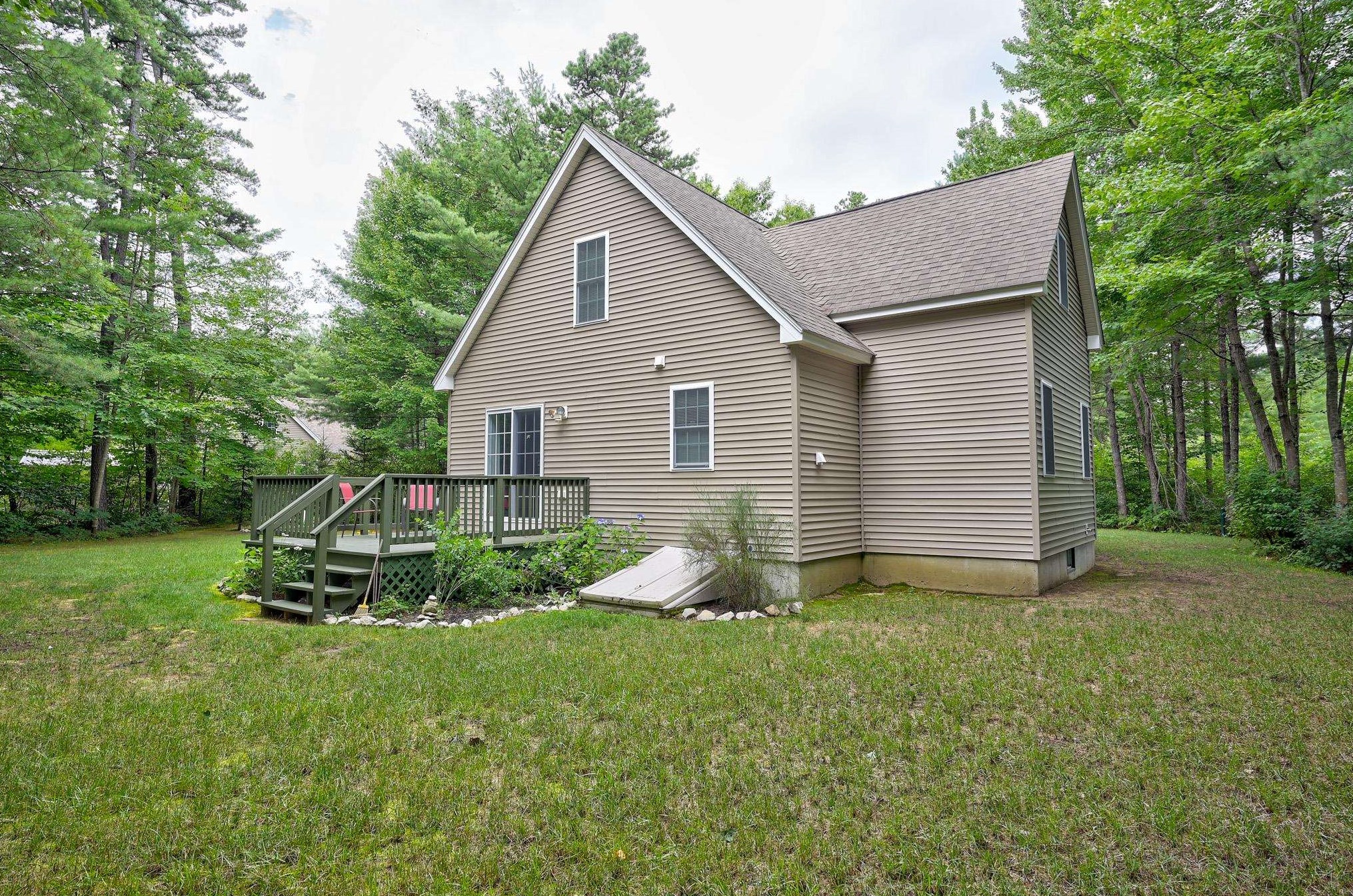 61 Brookstone Ln #9, Madison, NH 03849
