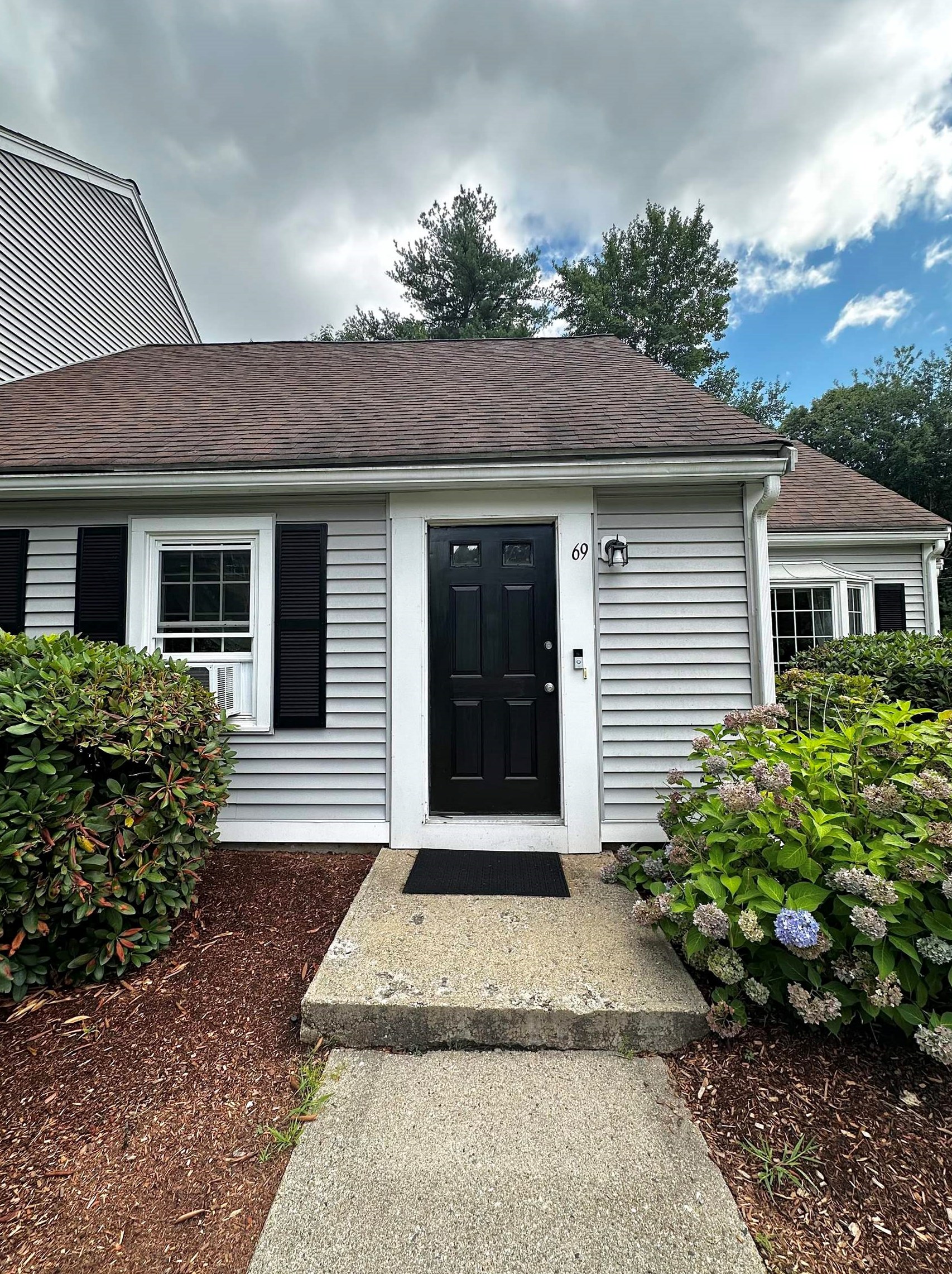 15 Culver St #69, Plaistow, NH 03865