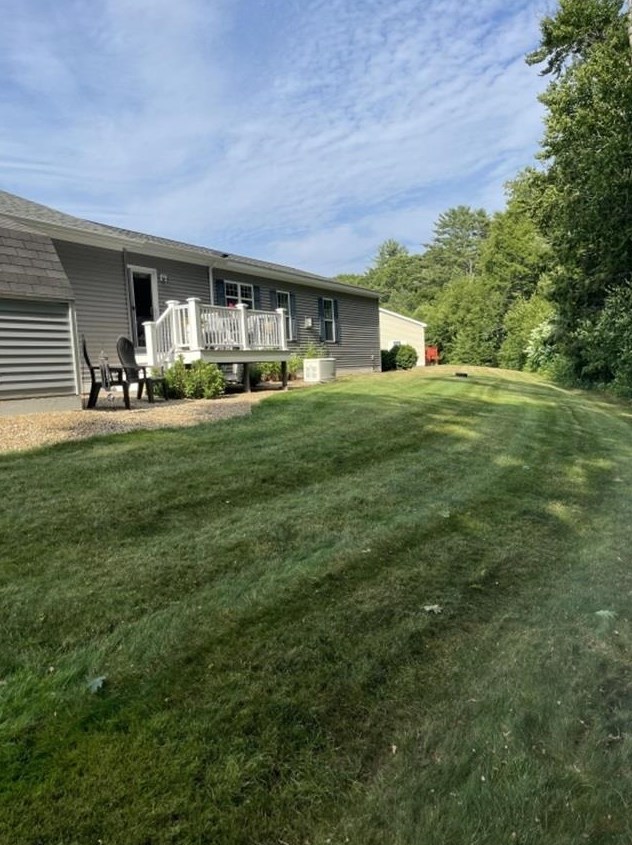 11 Goldenrod Way, North Hampton, NH 03862