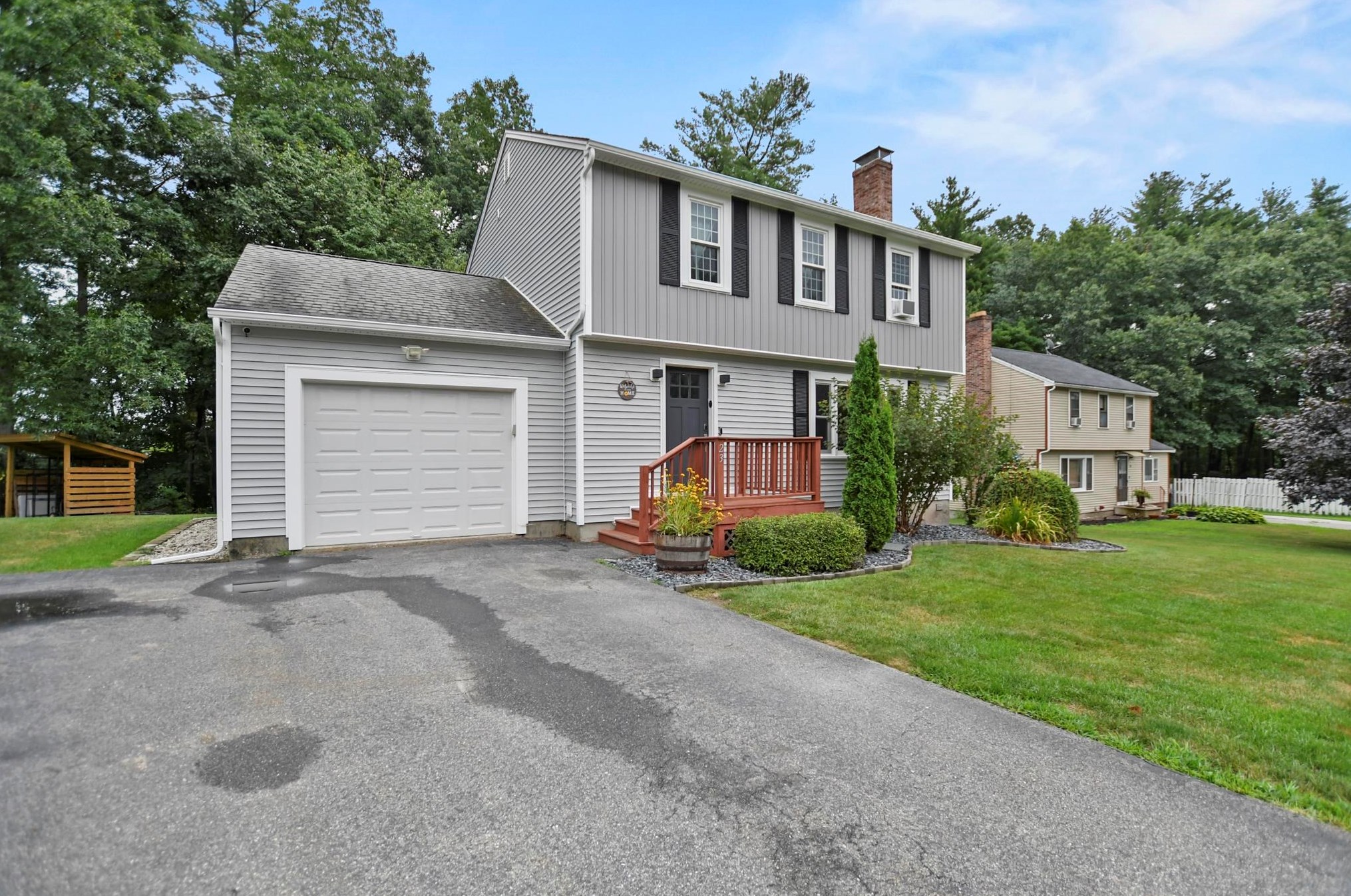 23 Amherst Dr, Derry, NH 03038-1222