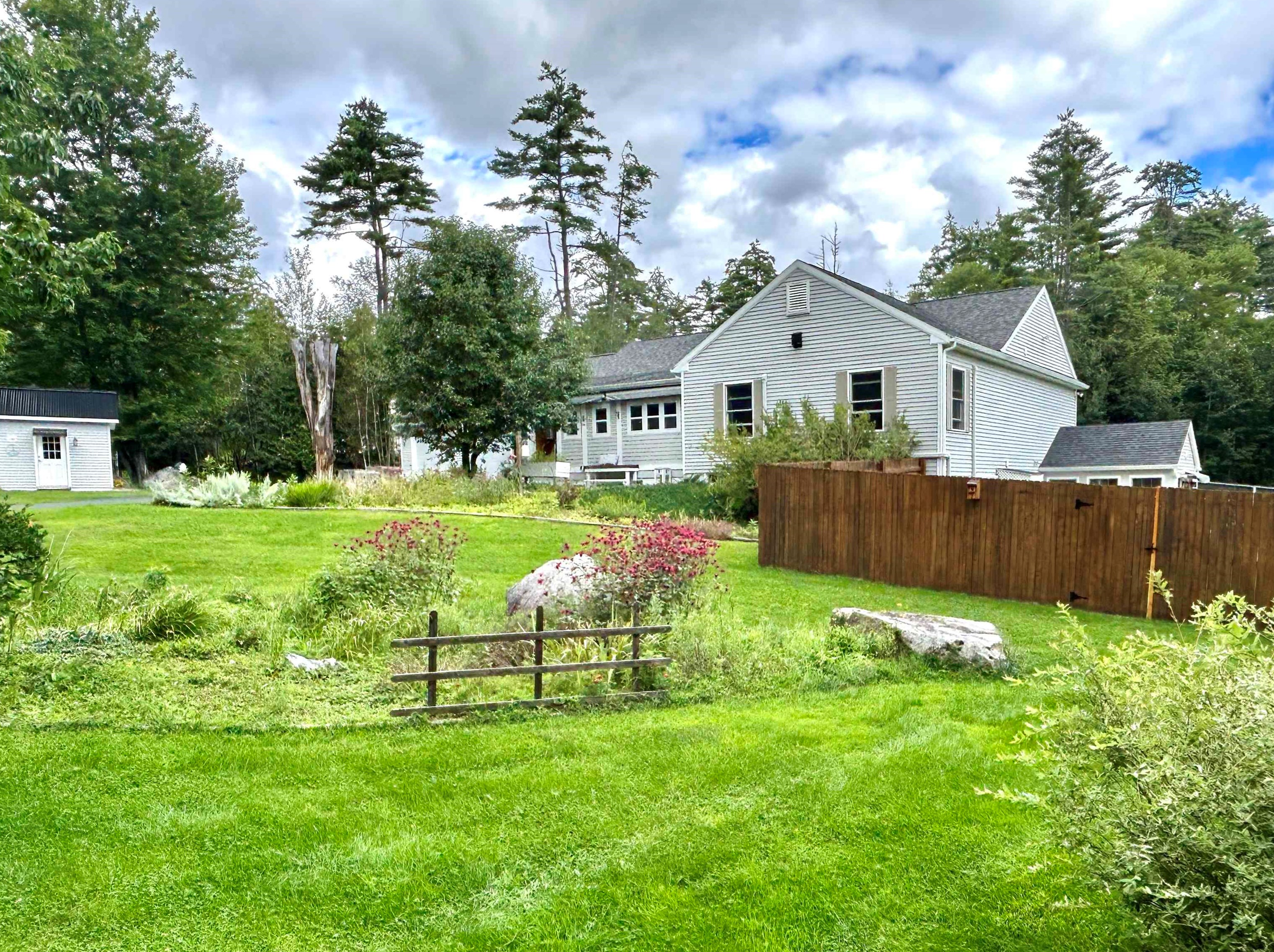 22 Boulder Dr, Orange, NH 03741