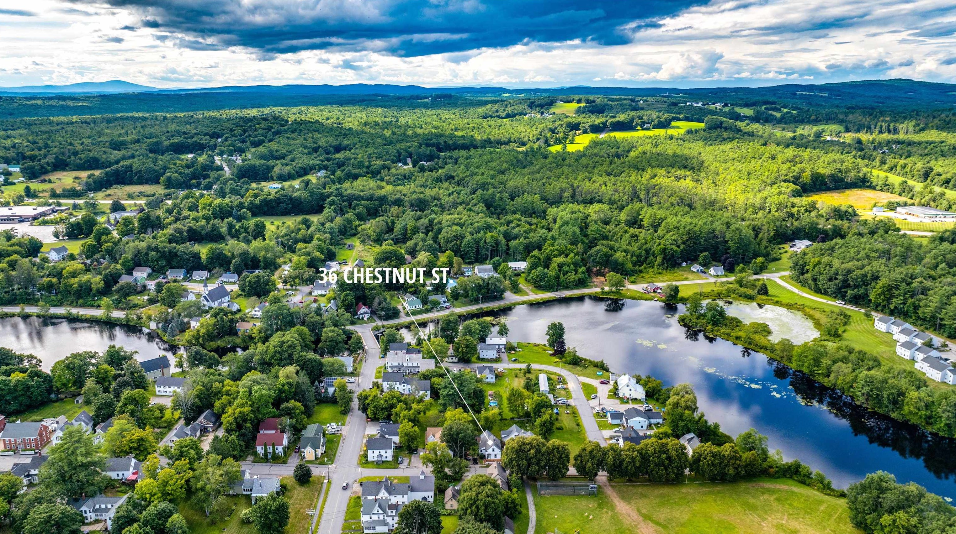 36 Chestnut St, Pittsfield, NH 03263