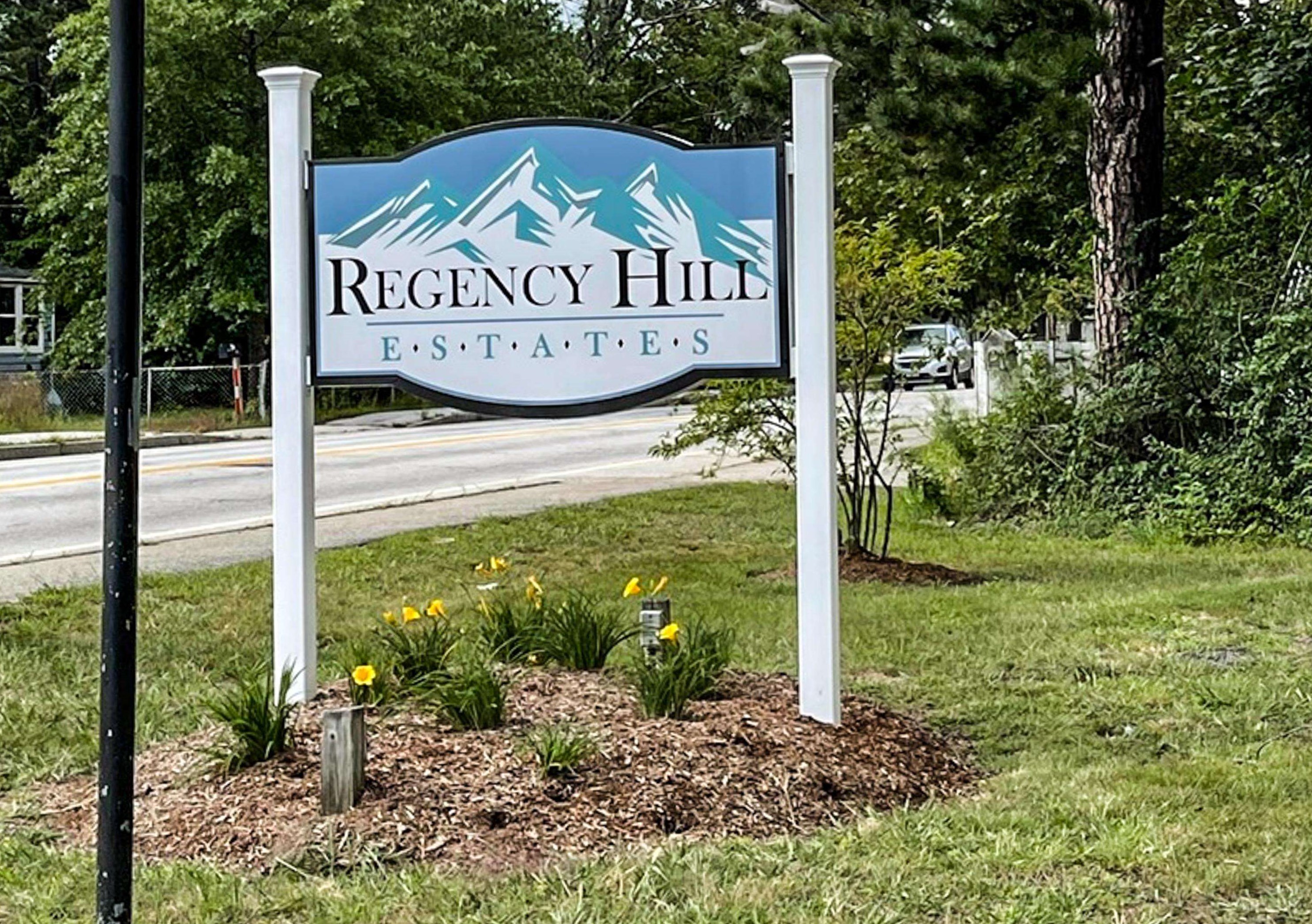 12 East Side Dr #17, Concord, NH 03301