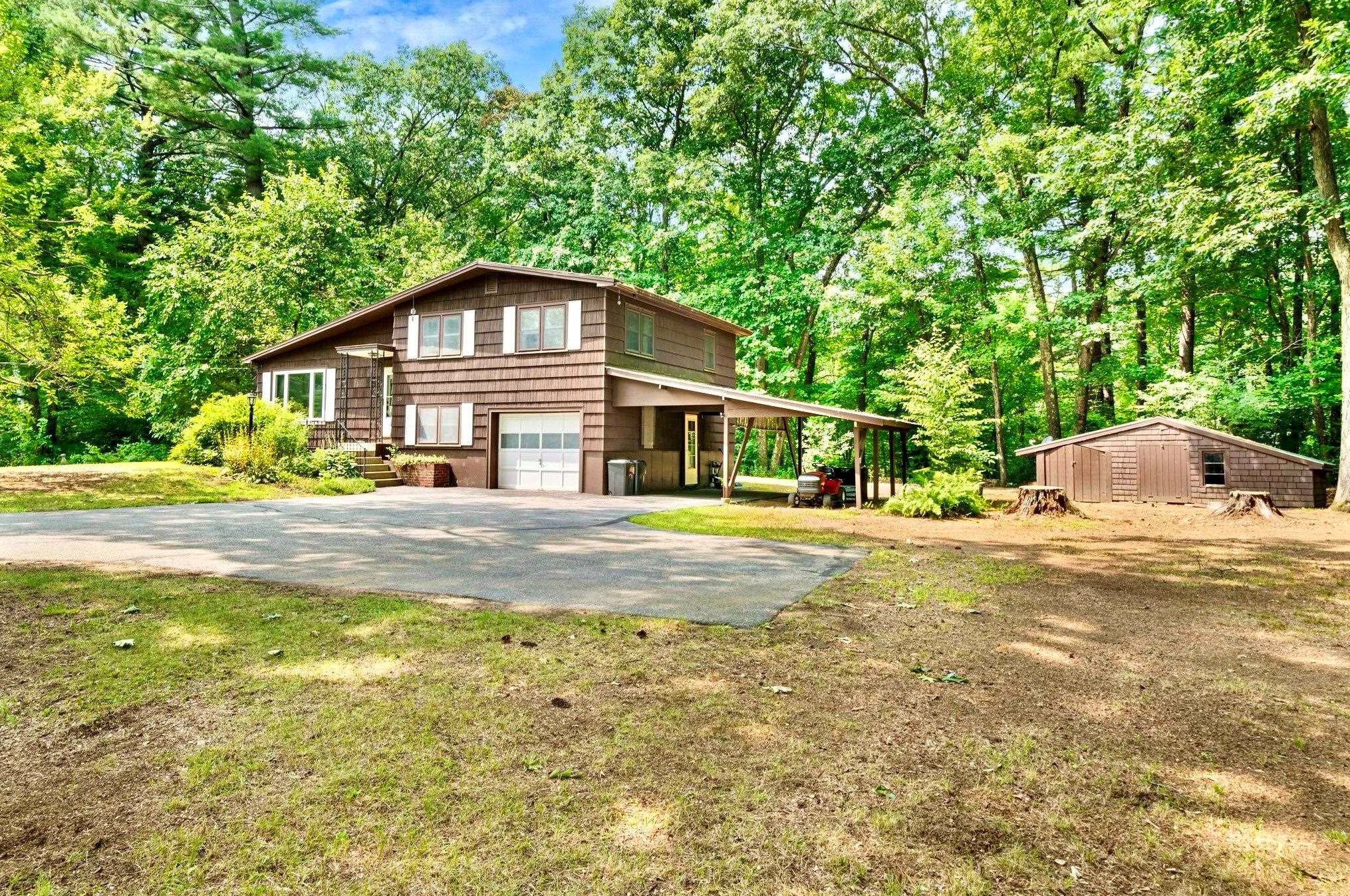 28 Lawrence St, Concord, NH 03301
