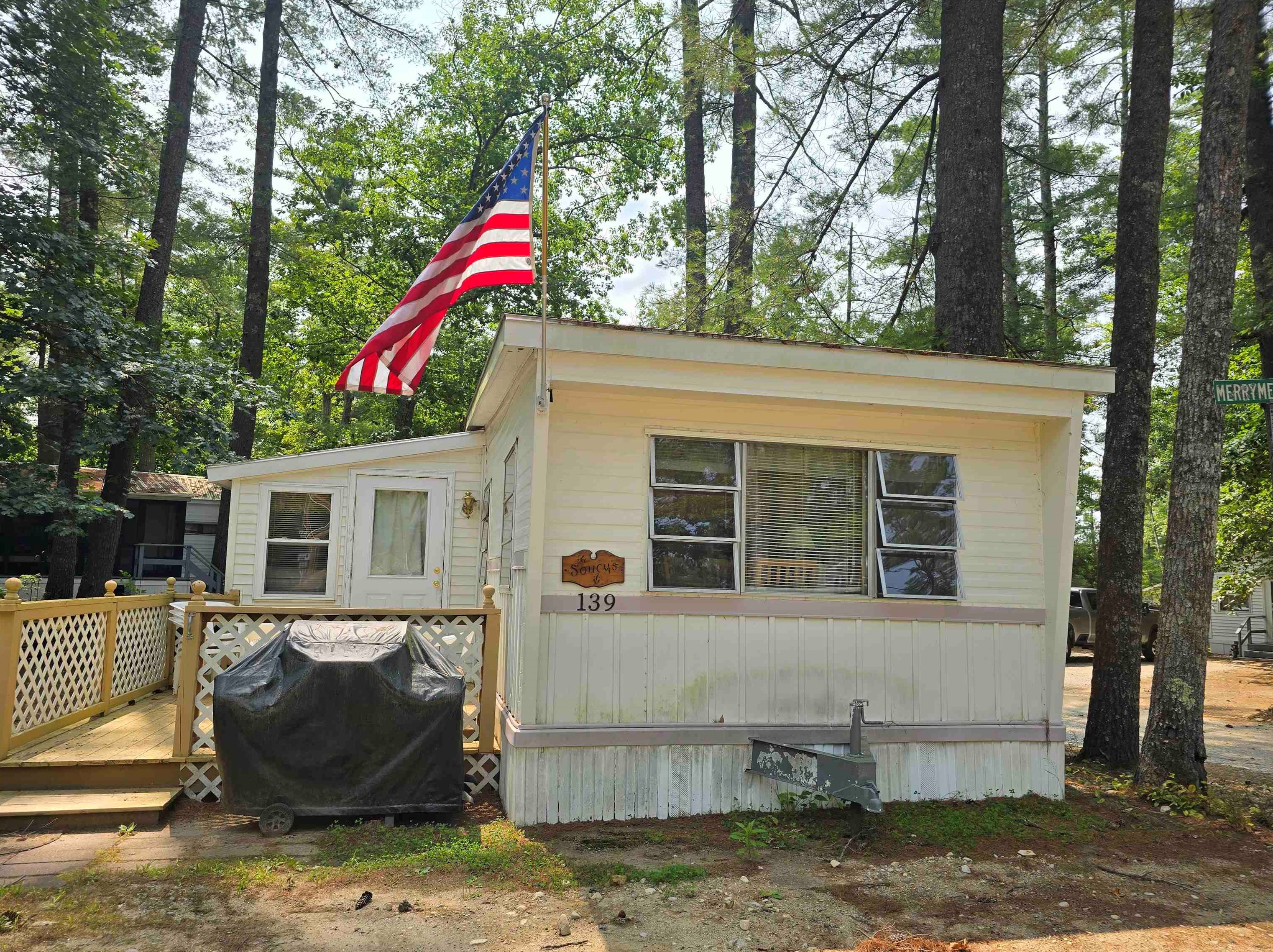 139 Merrymeeting Ln, Alton, NH 03809