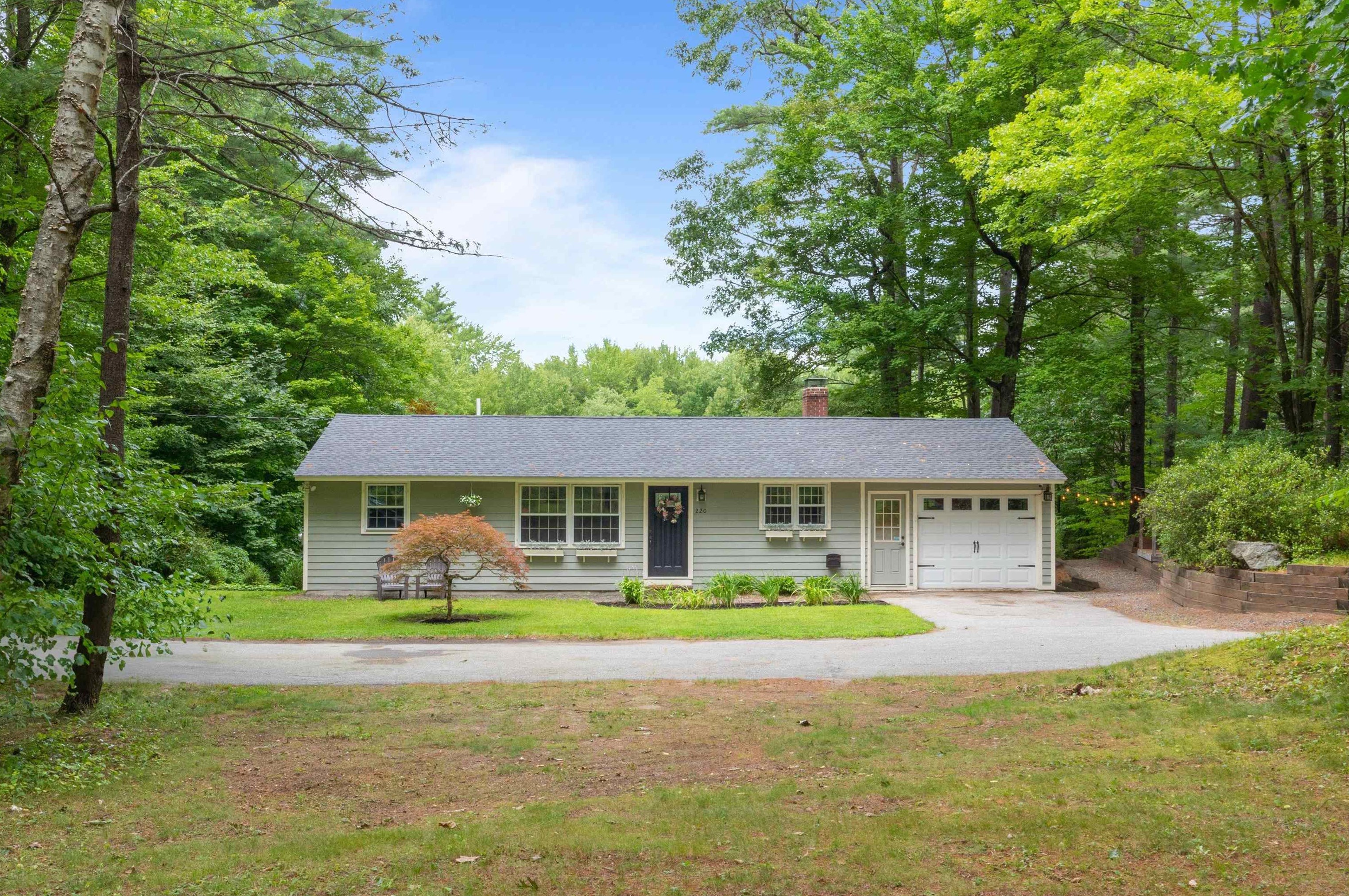 220 Boston Post Rd, Amherst, NH 03031