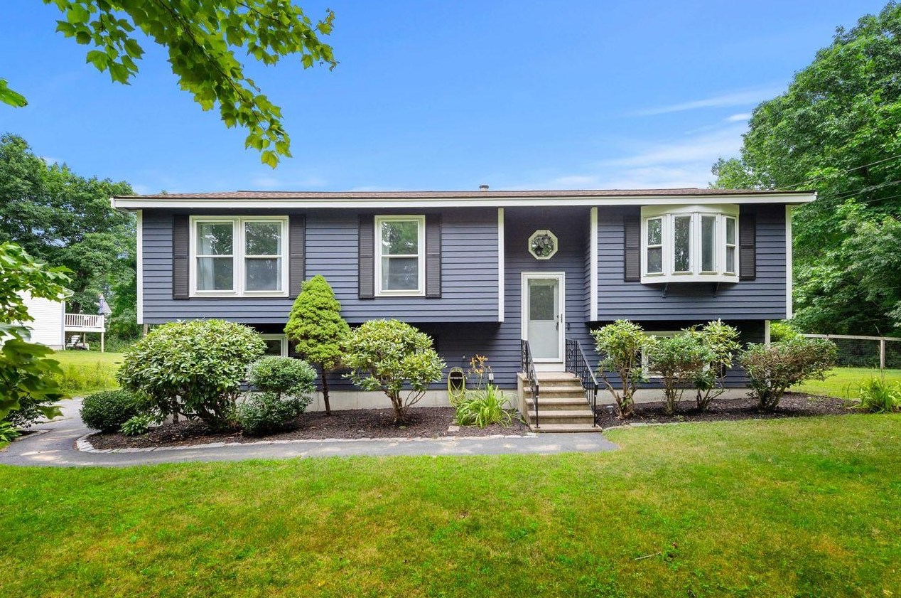 292 High Range Rd, Londonderry, NH 03053-2613