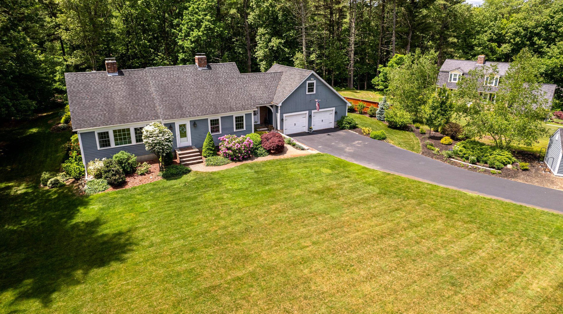 16 Sherry Ln, Hampstead, NH 03841