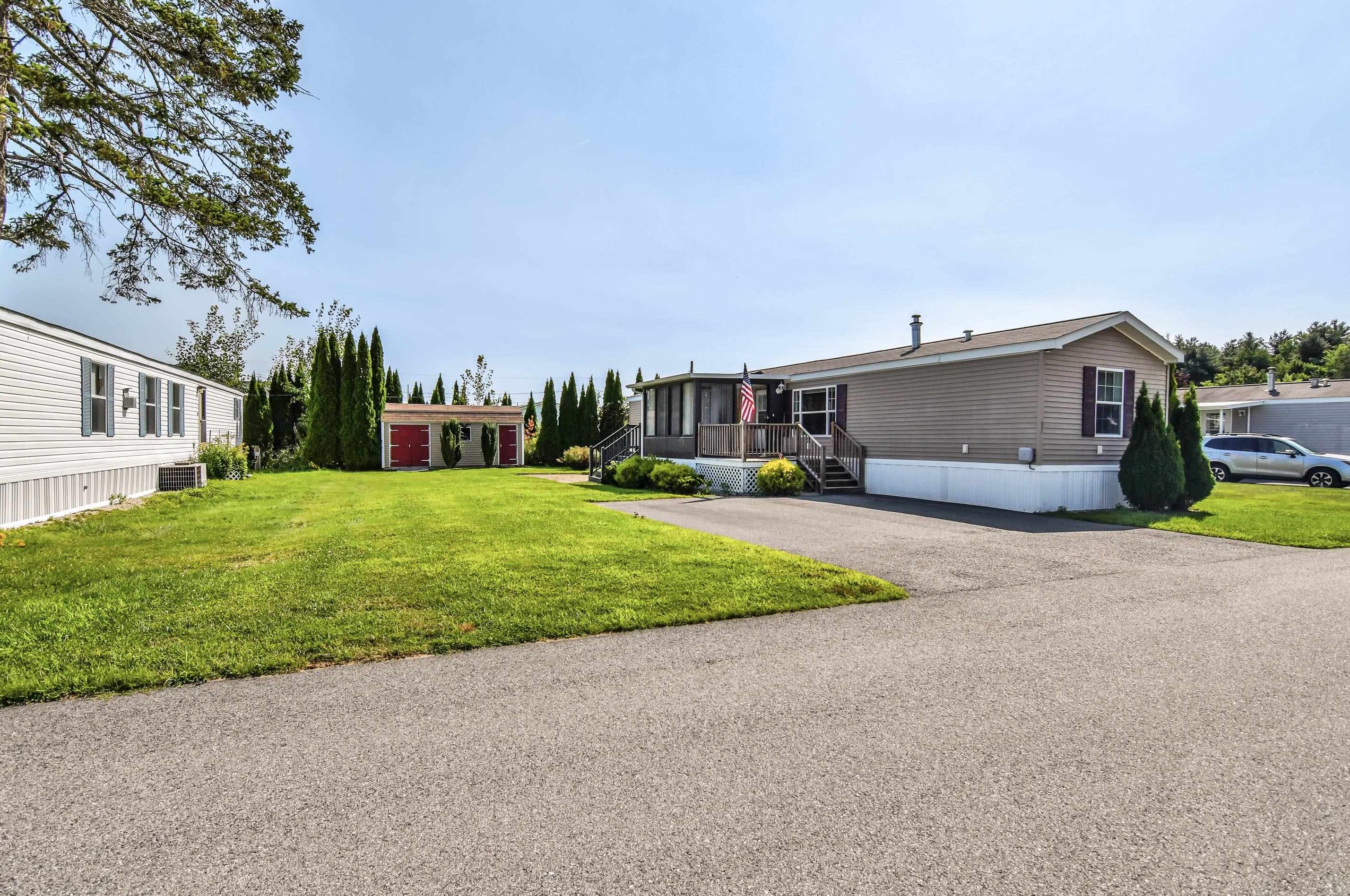 57 Beatrice Rd, Salem, NH 03079