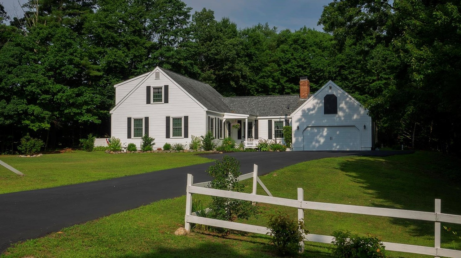 23 Deer Run, Henniker, NH 03242