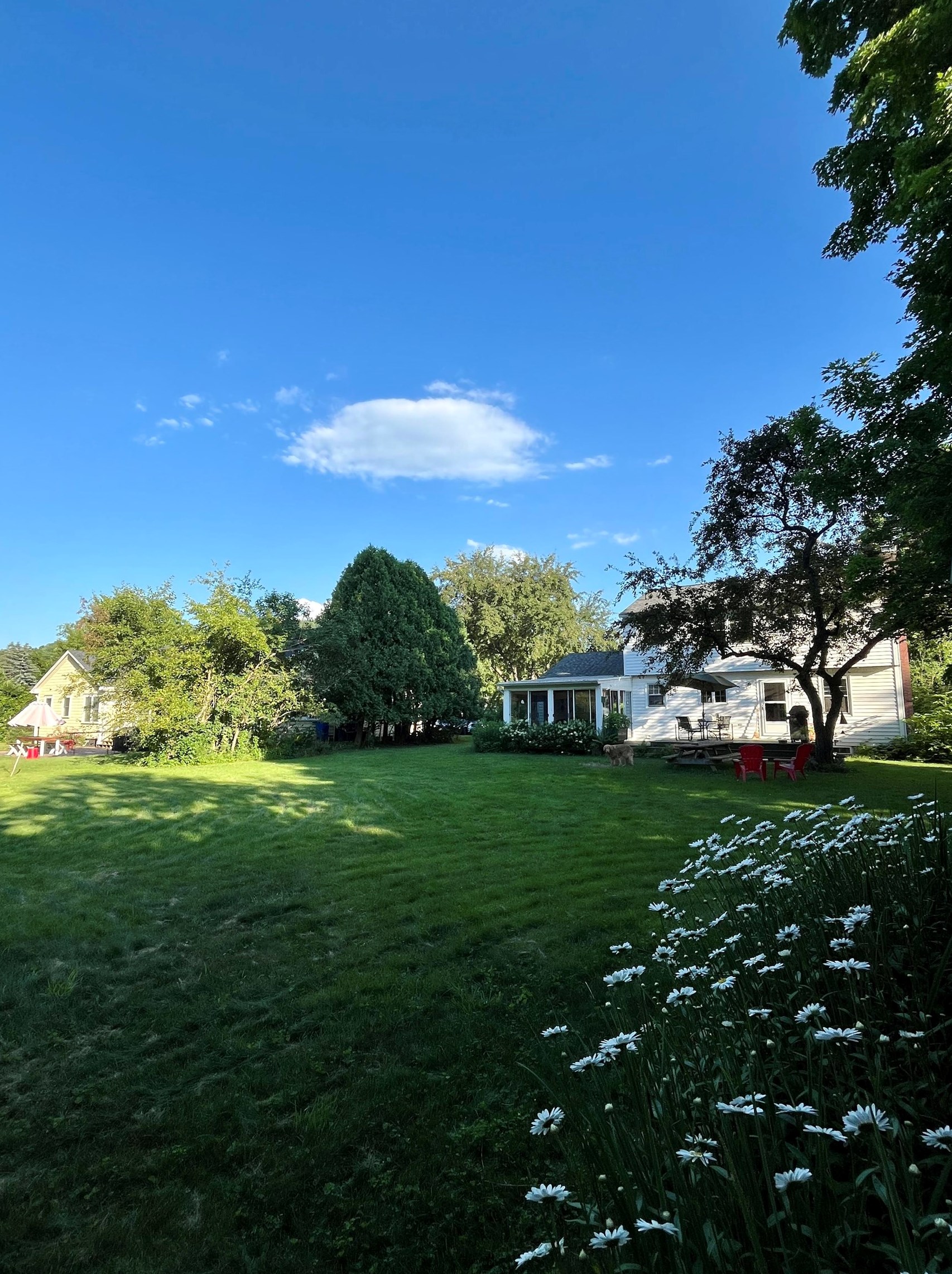 4 Woodmore Dr, Hanover, NH 03755