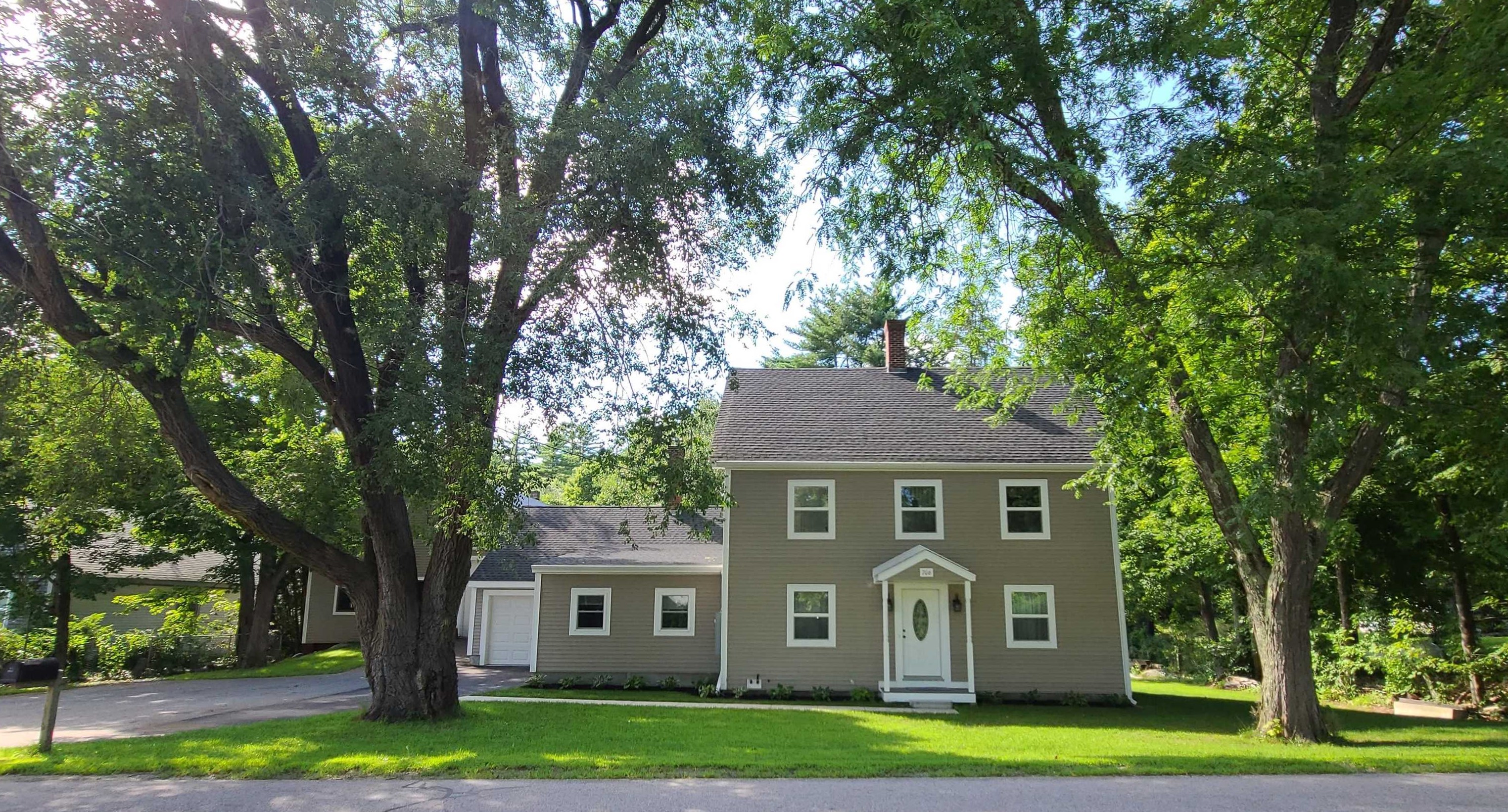 706 Western Ave, Henniker, NH 03242