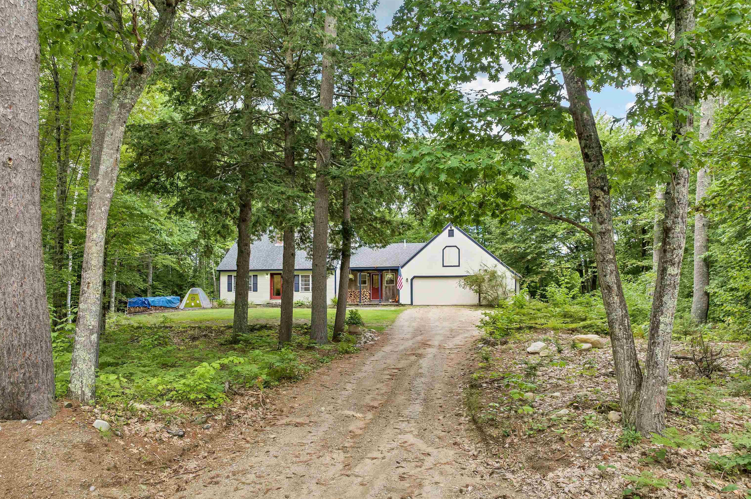 323 Allard Hill Rd, Conway, NH 03818