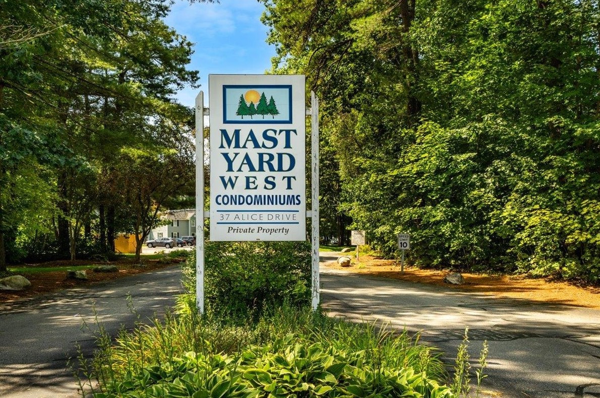 37 Alice Dr #99, Concord, NH 03303