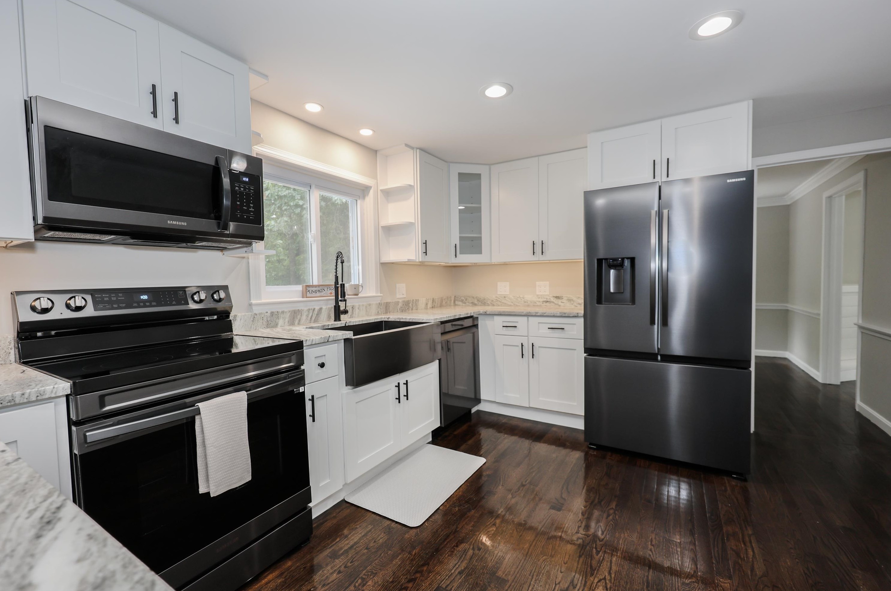 470 Highland Dr, Henniker, NH 03242