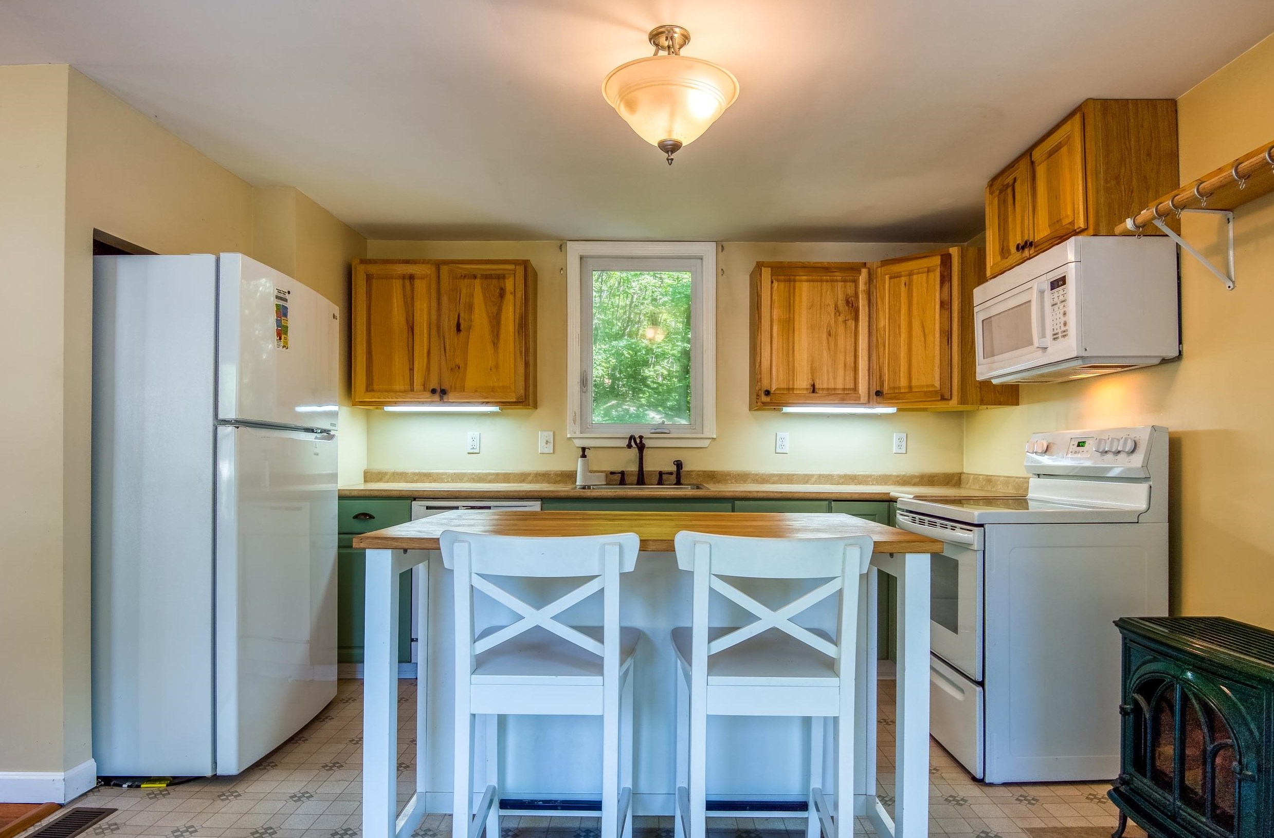 1302 Bald Hill Rd, Conway, NH 03818