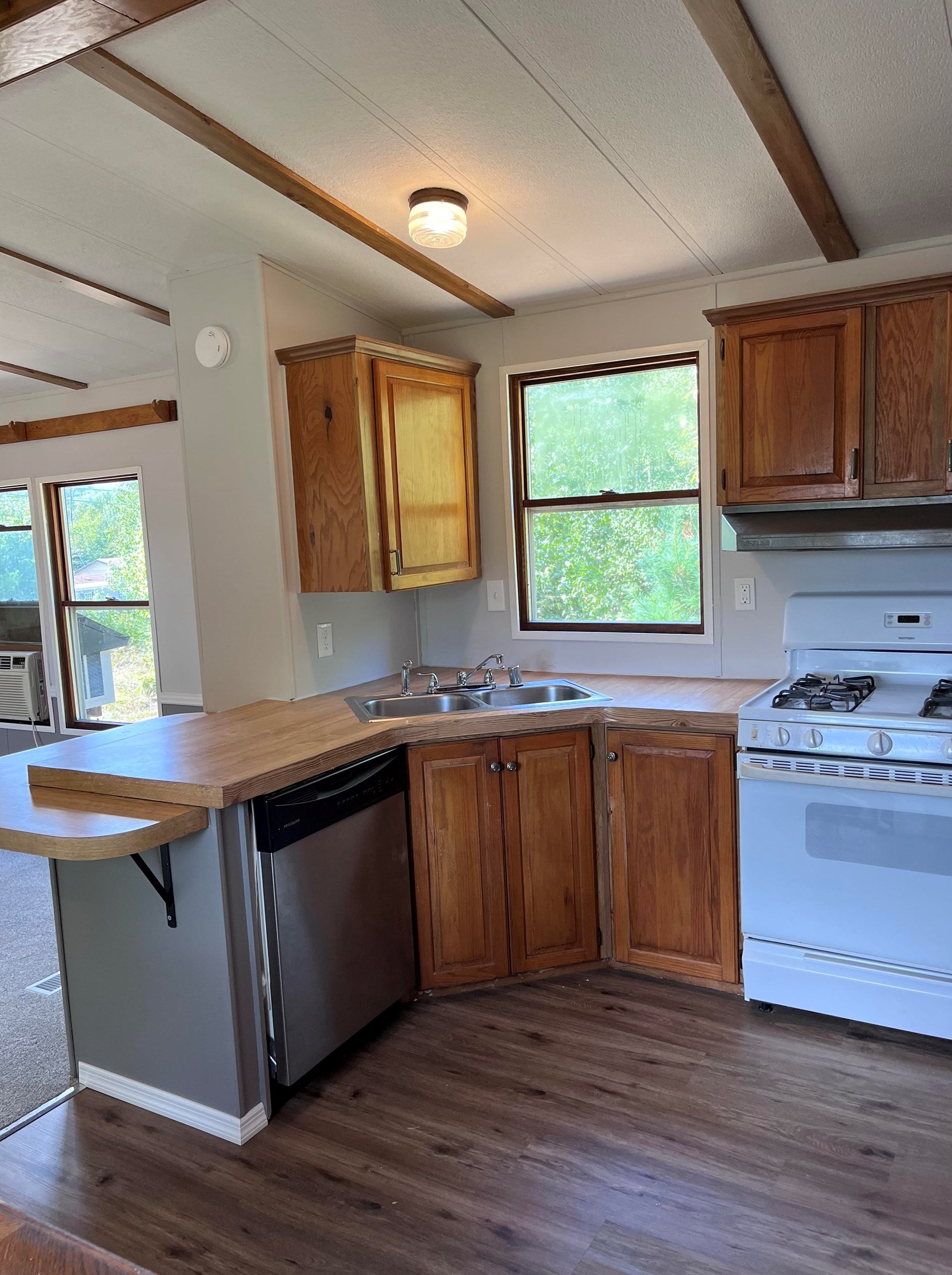 8 Popple Way, Newport, NH 03773