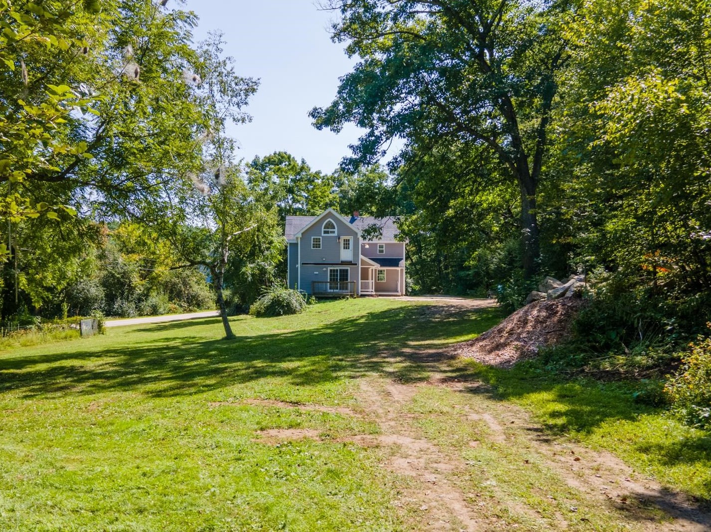 196 Tolend Rd, Barrington, NH 03825 exterior