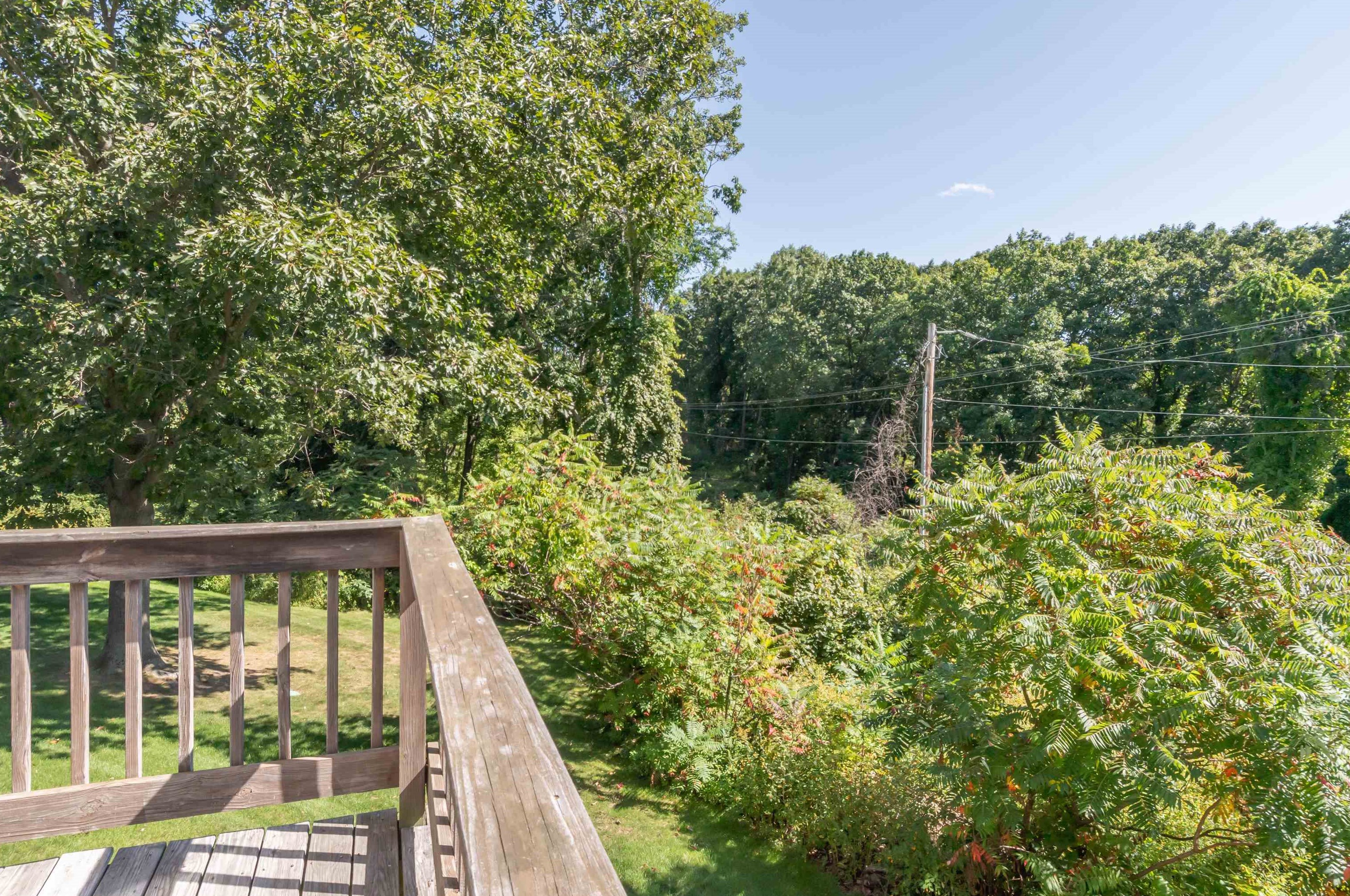139 Middlesex Rd, Merrimack NH  03054-2779 exterior