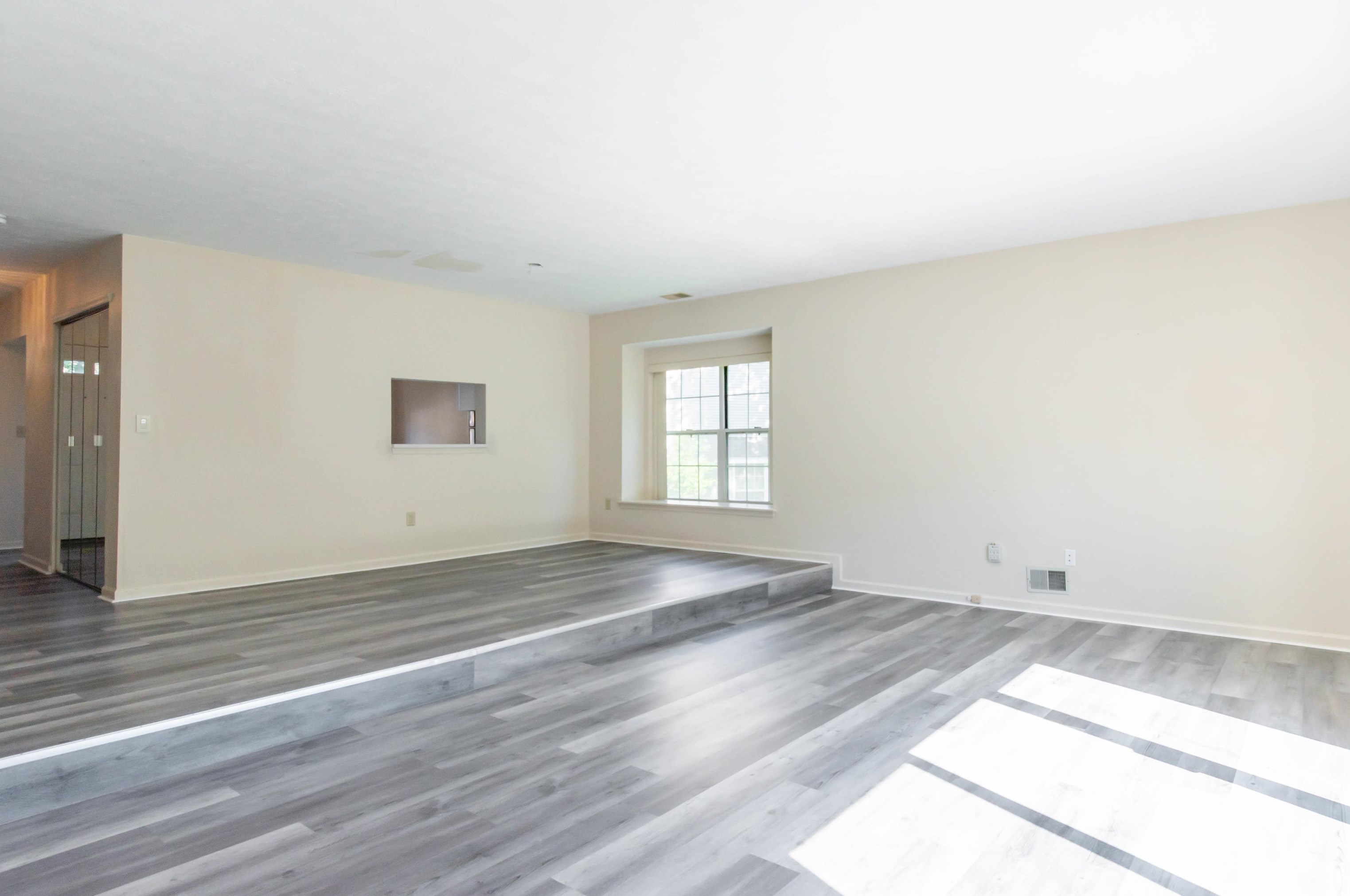 139 Middlesex Rd, Merrimack NH  03054-2779 exterior