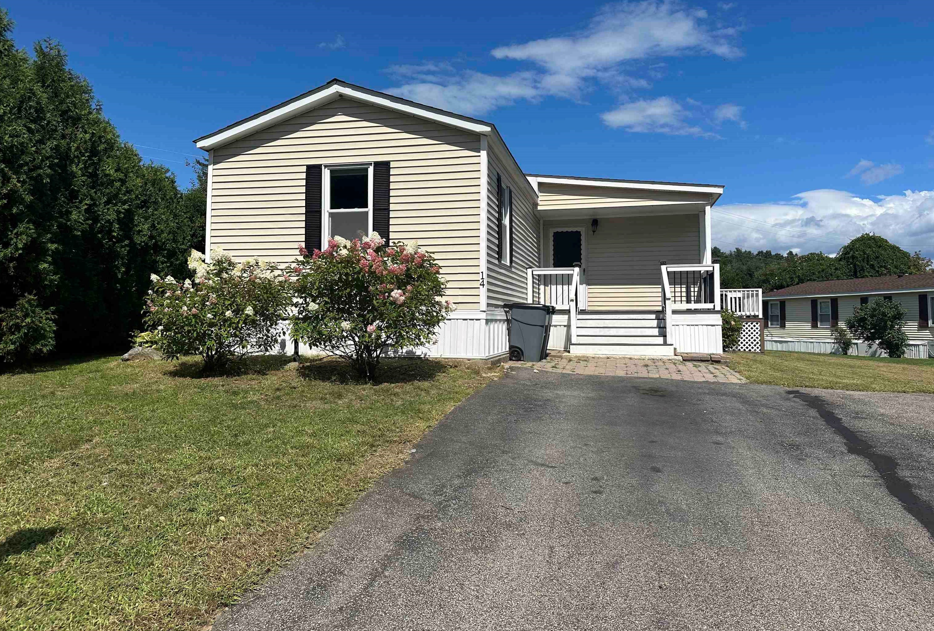 14 Sandpiper Path #104, North Hampton, NH 03862
