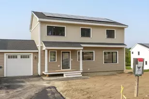 21 Windsor Ln, Hudson, NH 03051 - Photo 2