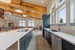 37 Vantage Point Dr, Laconia, NH 03246 - Photo 34