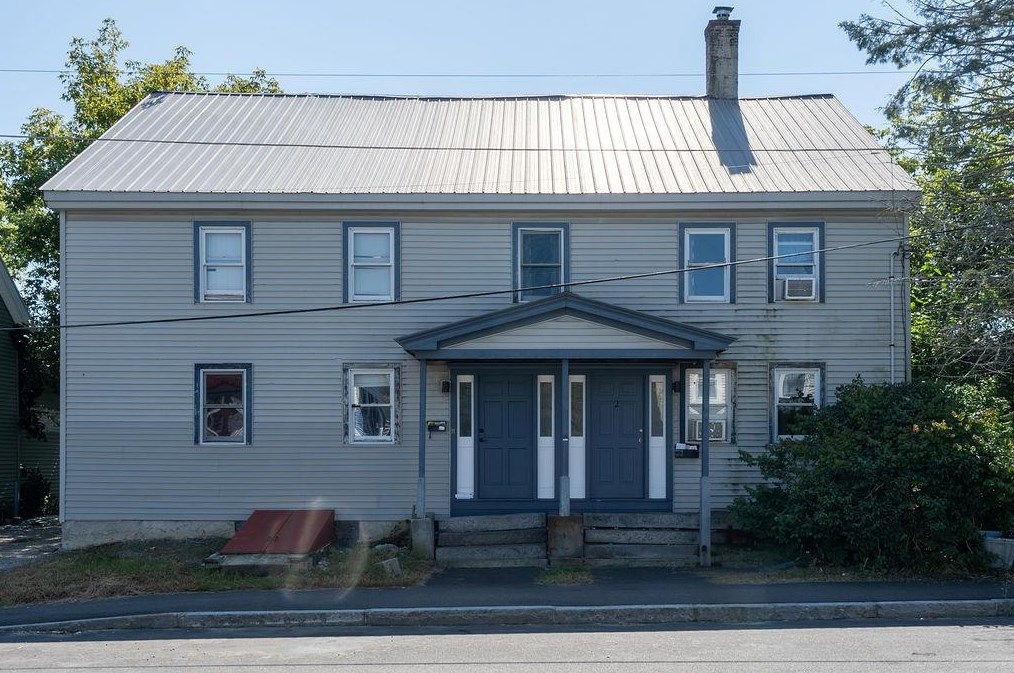 24 Foster St, Concord, NH 03301